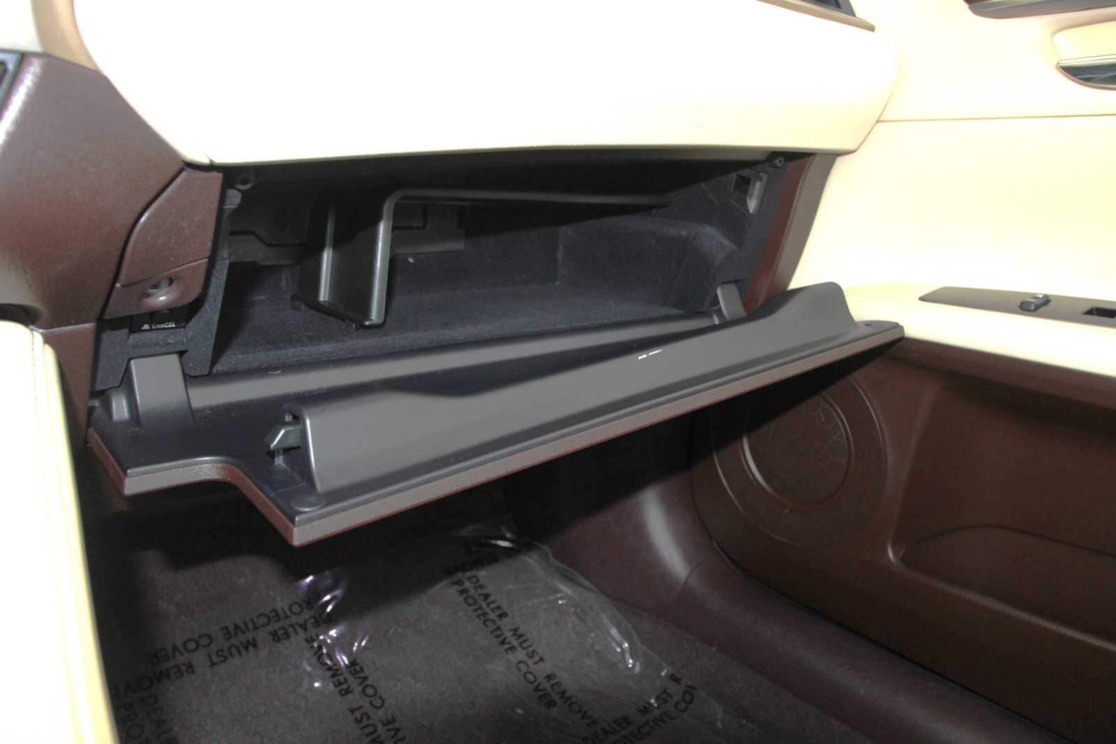used 2016 Lexus ES 350 car, priced at $15,397