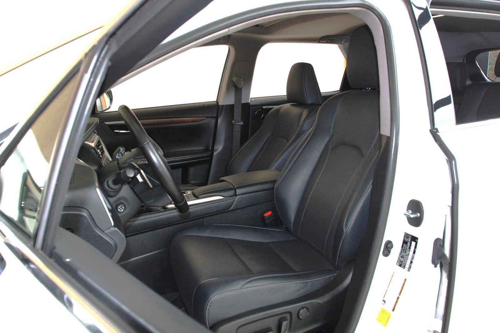 used 2020 Lexus RX 350L car, priced at $34,097