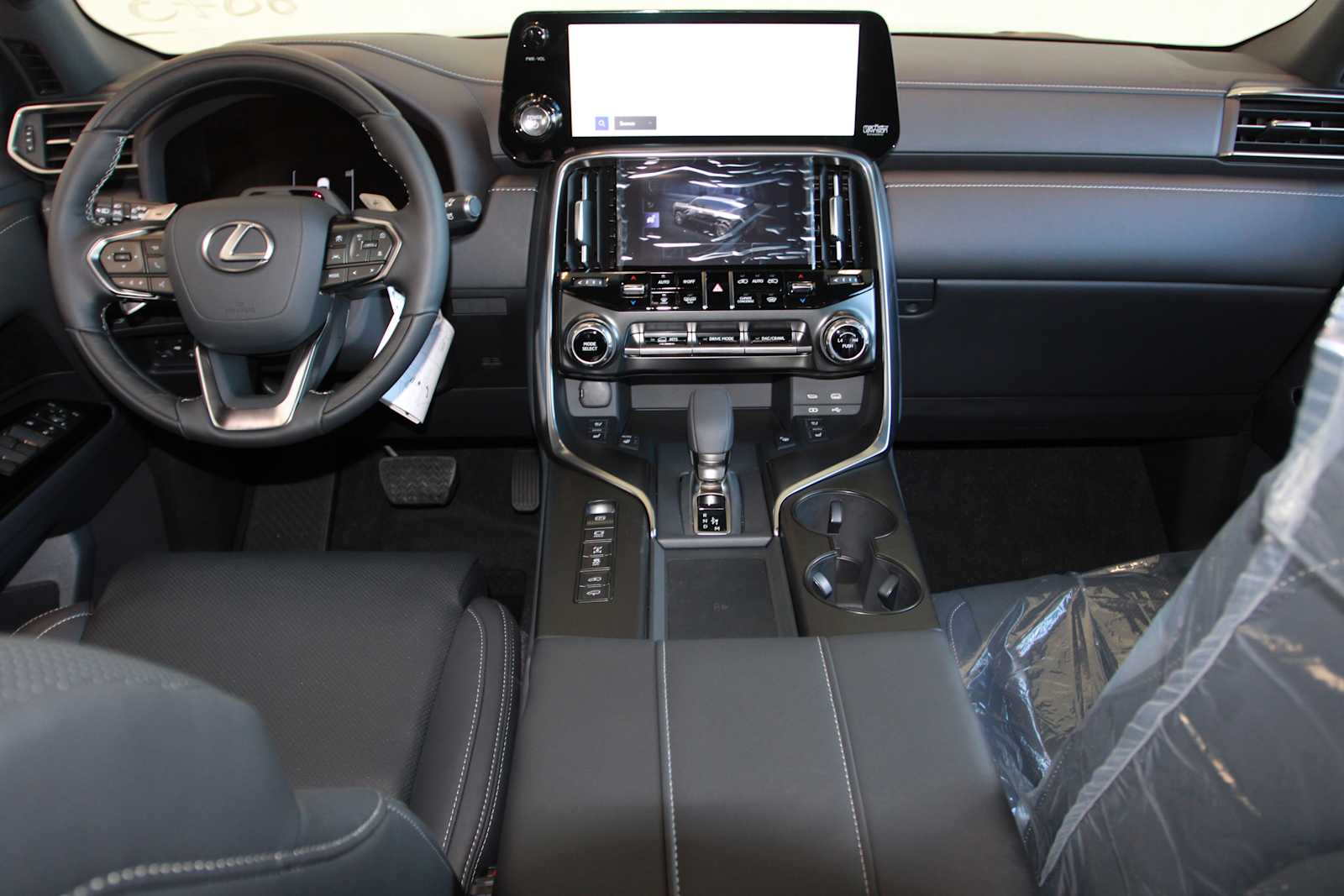 new 2025 Lexus LX 700h car, priced at $121,634