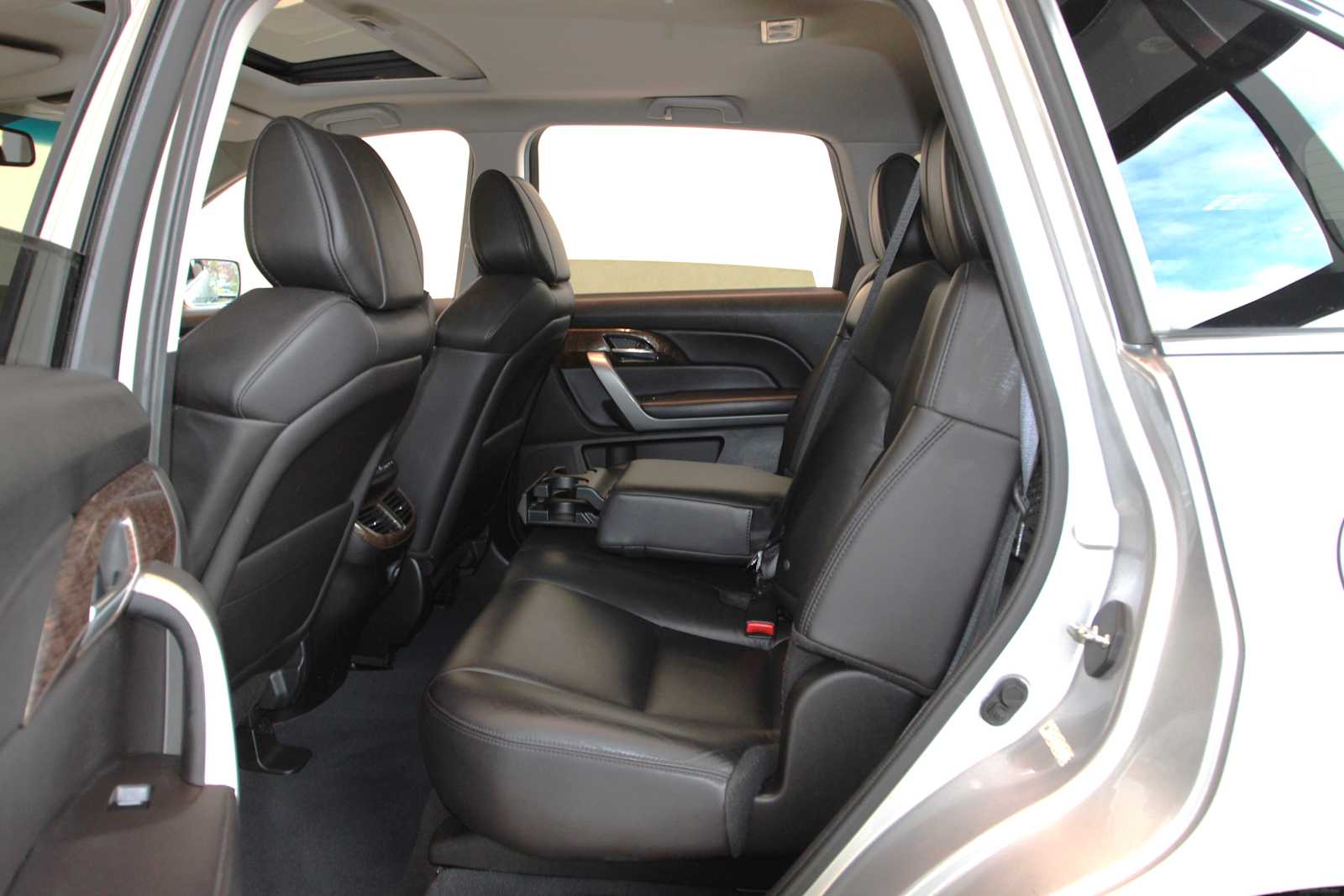 used 2013 Acura MDX car, priced at $11,297