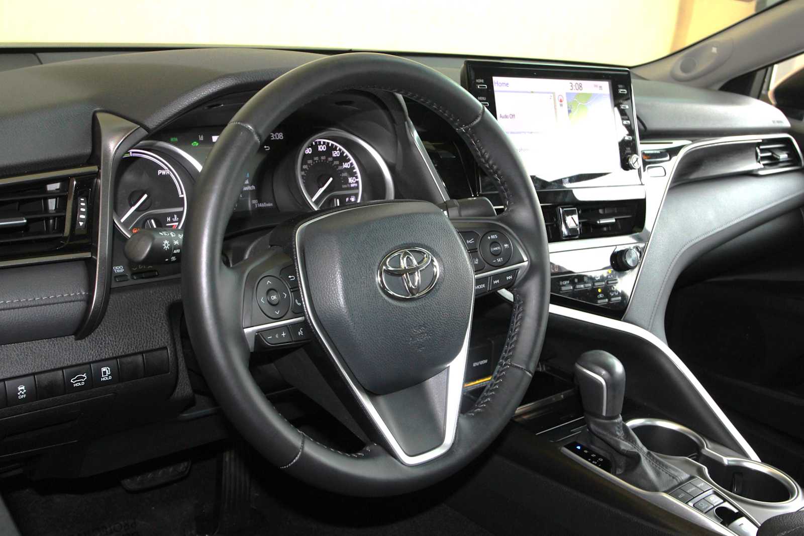 used 2021 Toyota Camry Hybrid car, priced at $28,297