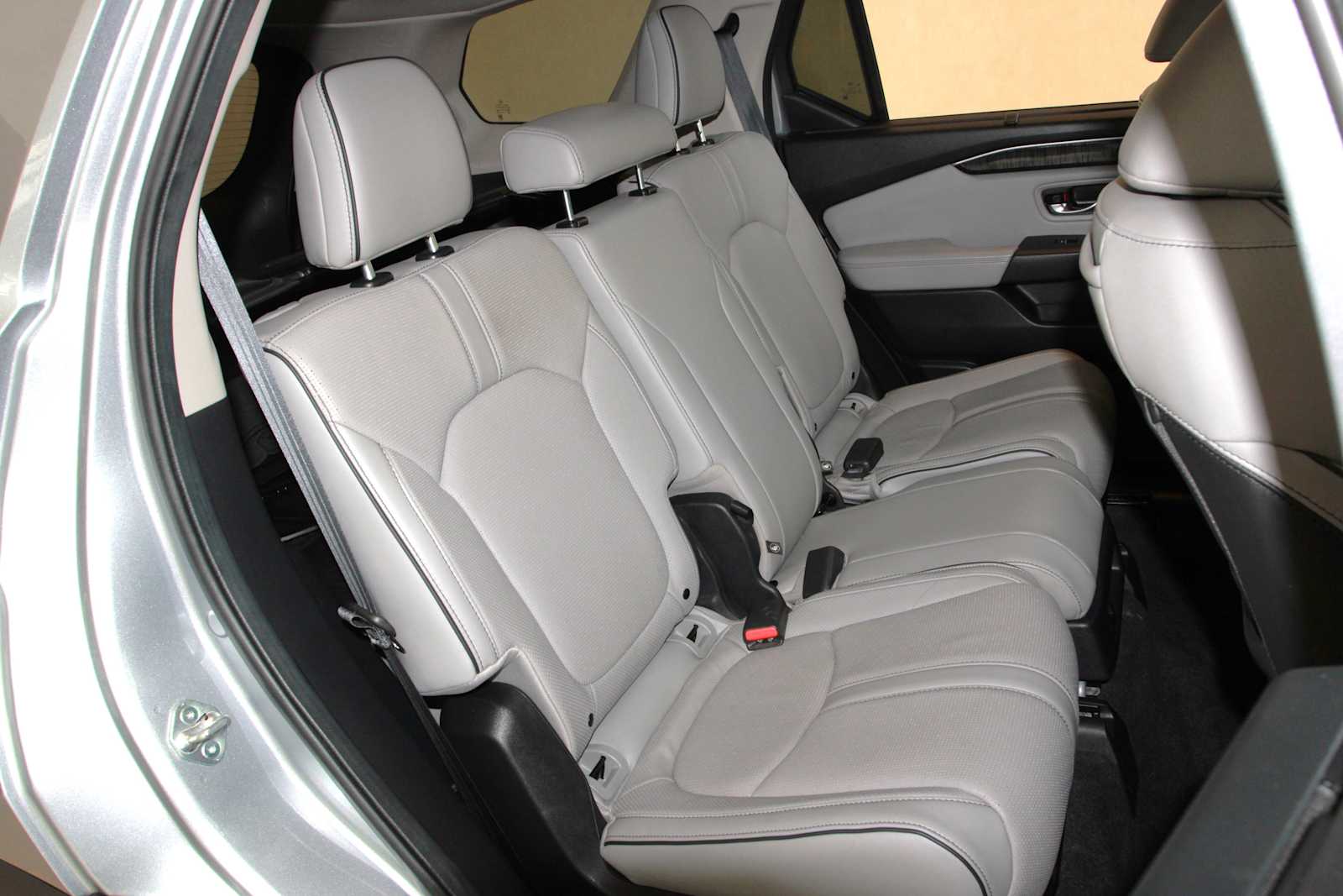 used 2023 Honda Pilot car, priced at $41,897