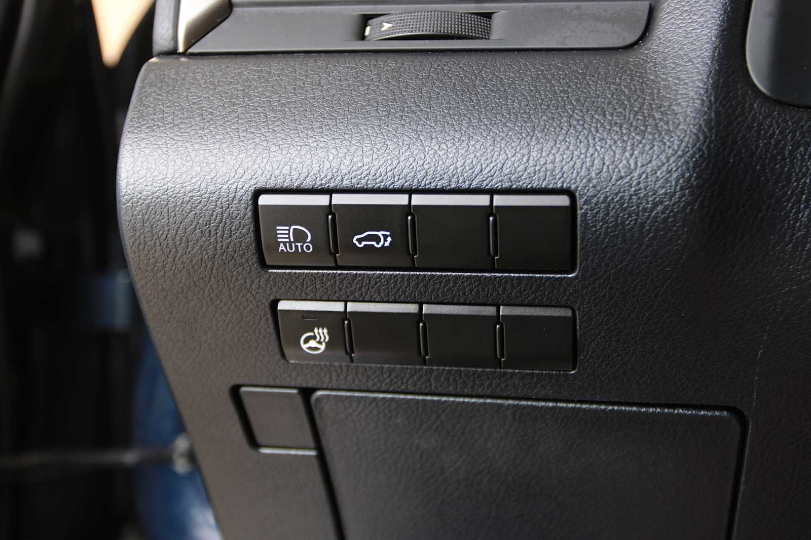 used 2022 Lexus RX 350L car, priced at $33,497