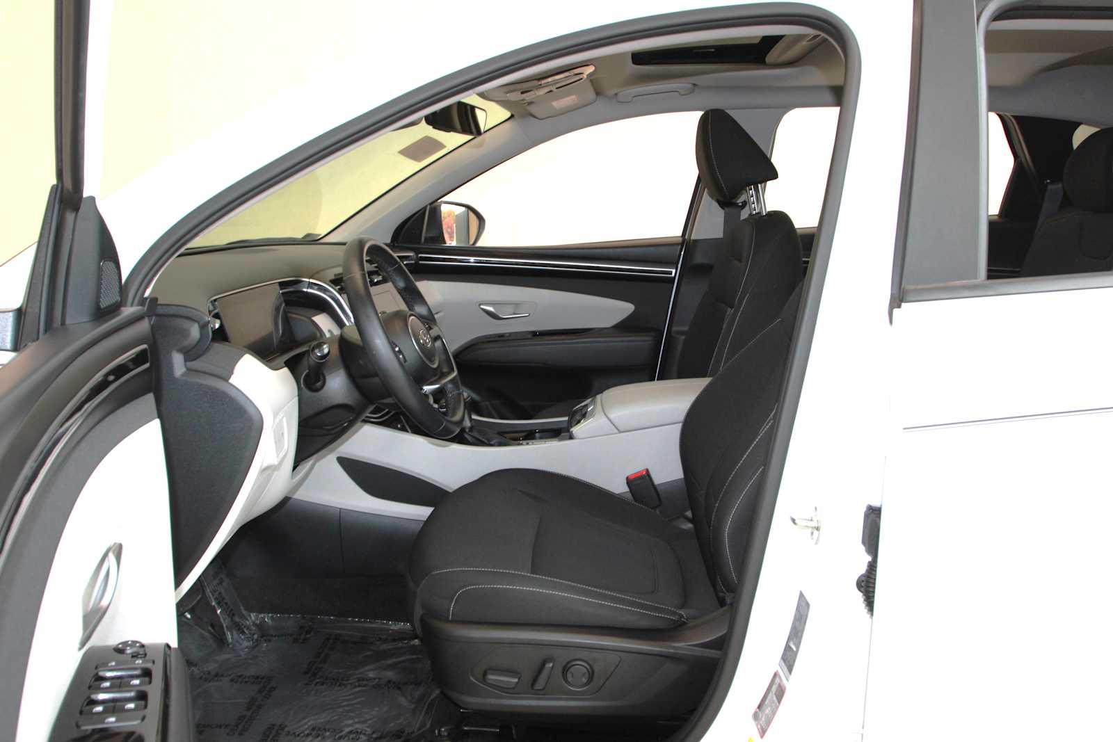 used 2022 Hyundai Tucson car, priced at $21,297