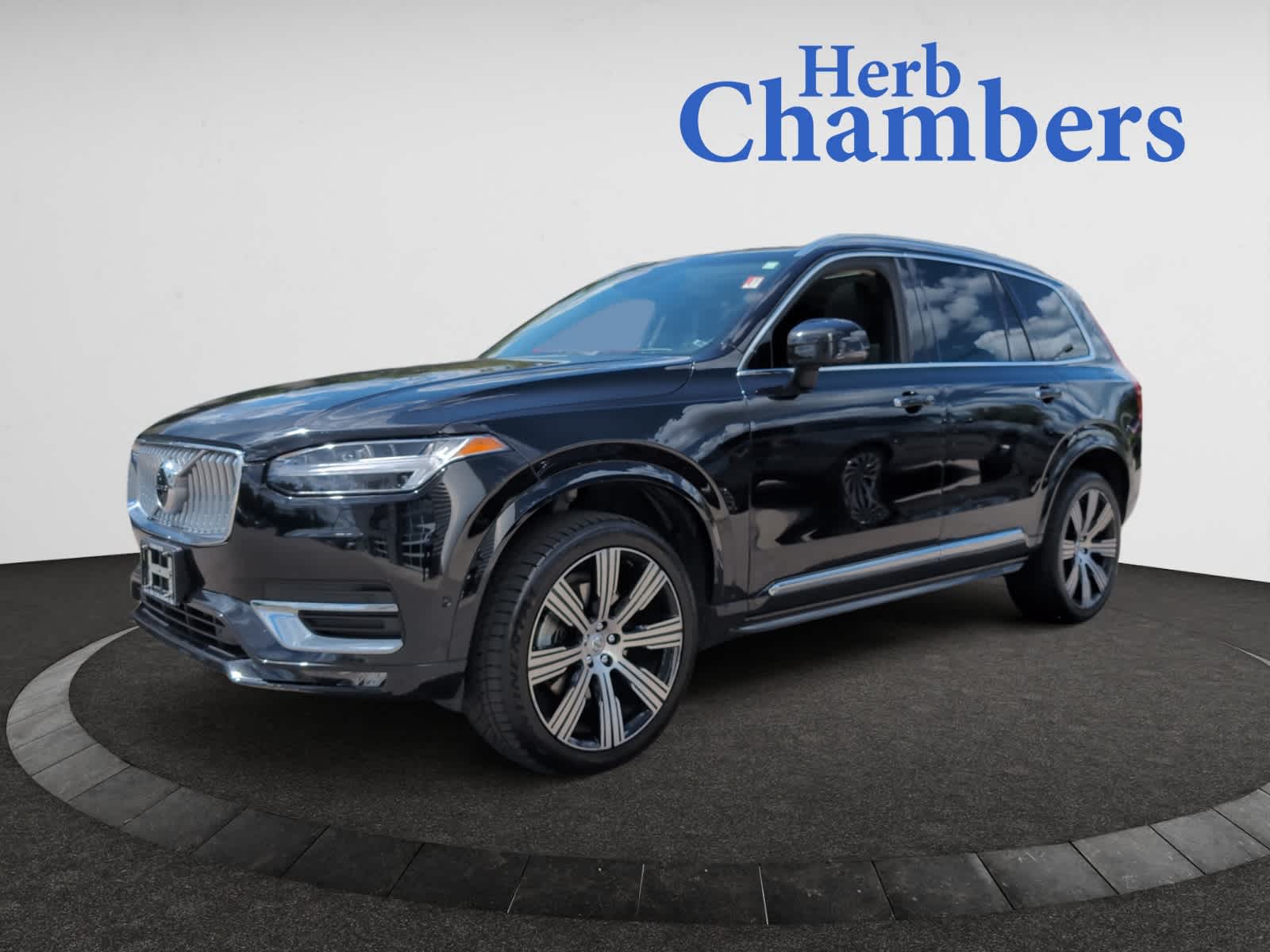 used 2022 Volvo XC90 car, priced at $37,798