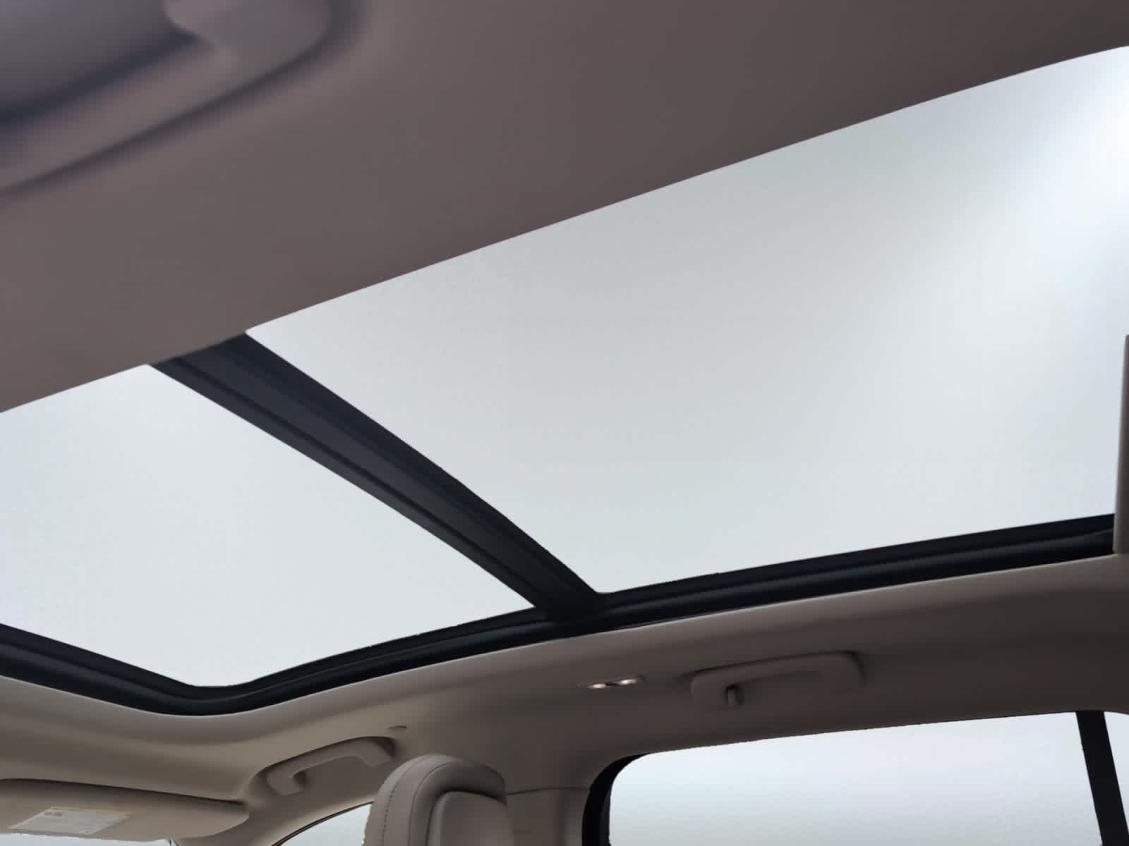 used 2020 Lincoln Aviator car, priced at $31,998