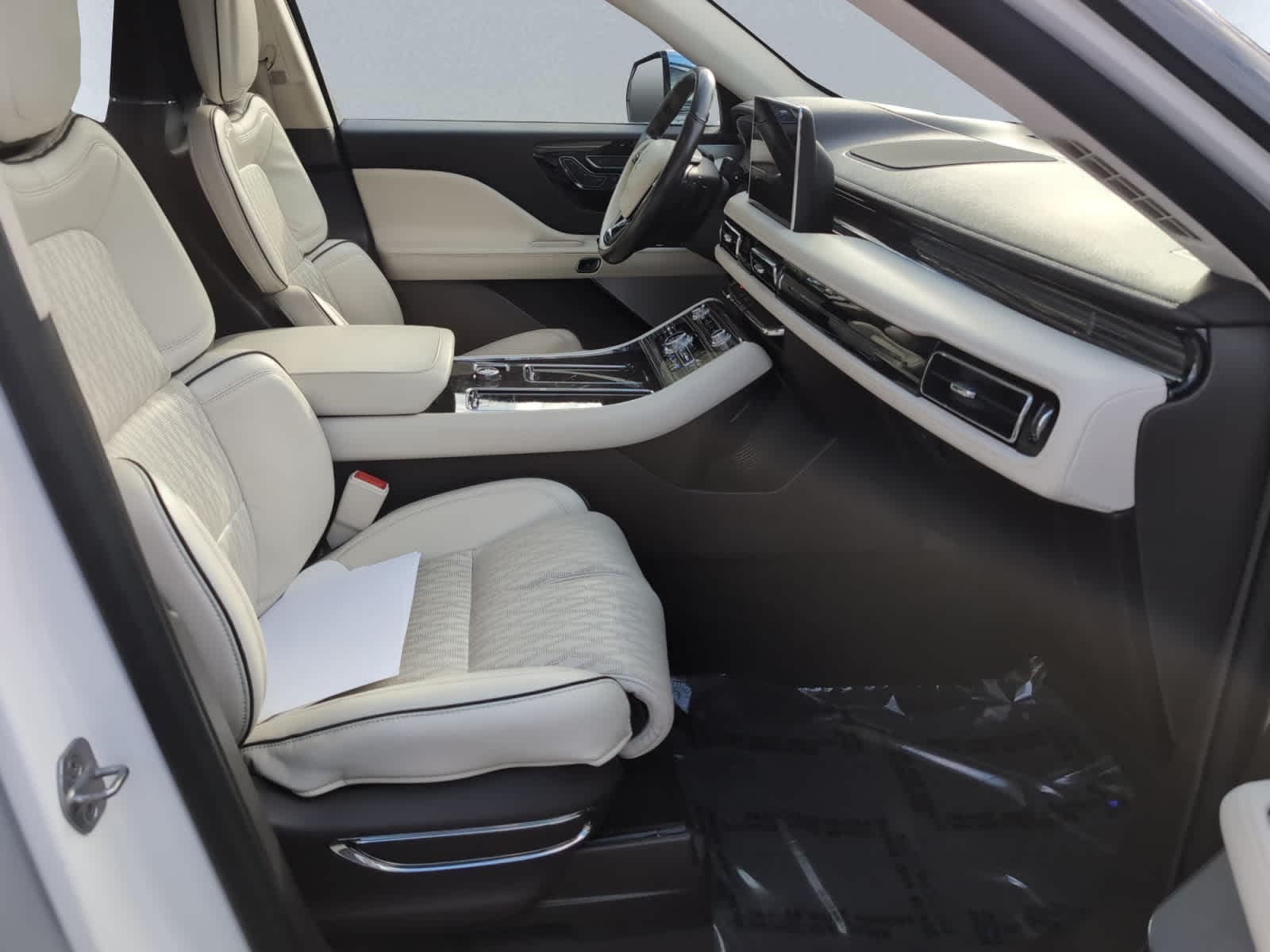 used 2020 Lincoln Aviator car, priced at $37,998