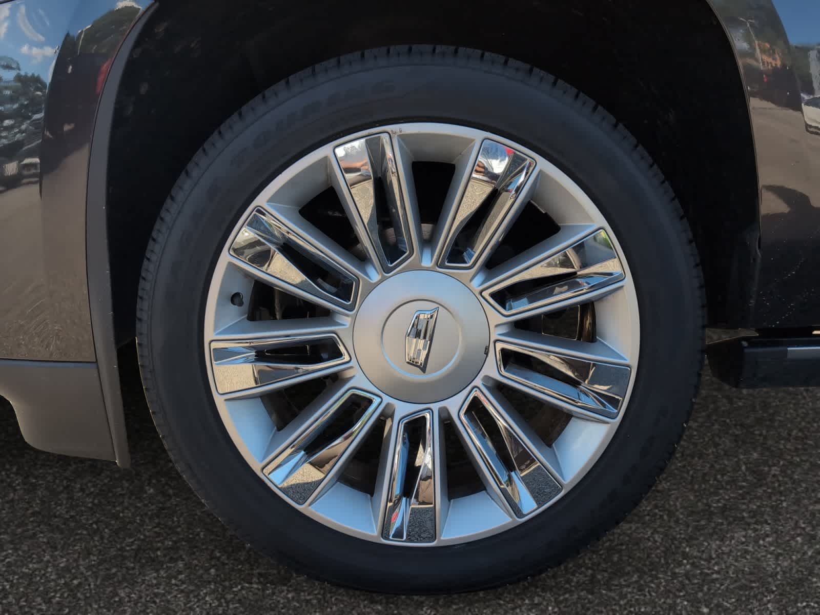 used 2017 Cadillac Escalade car, priced at $29,998