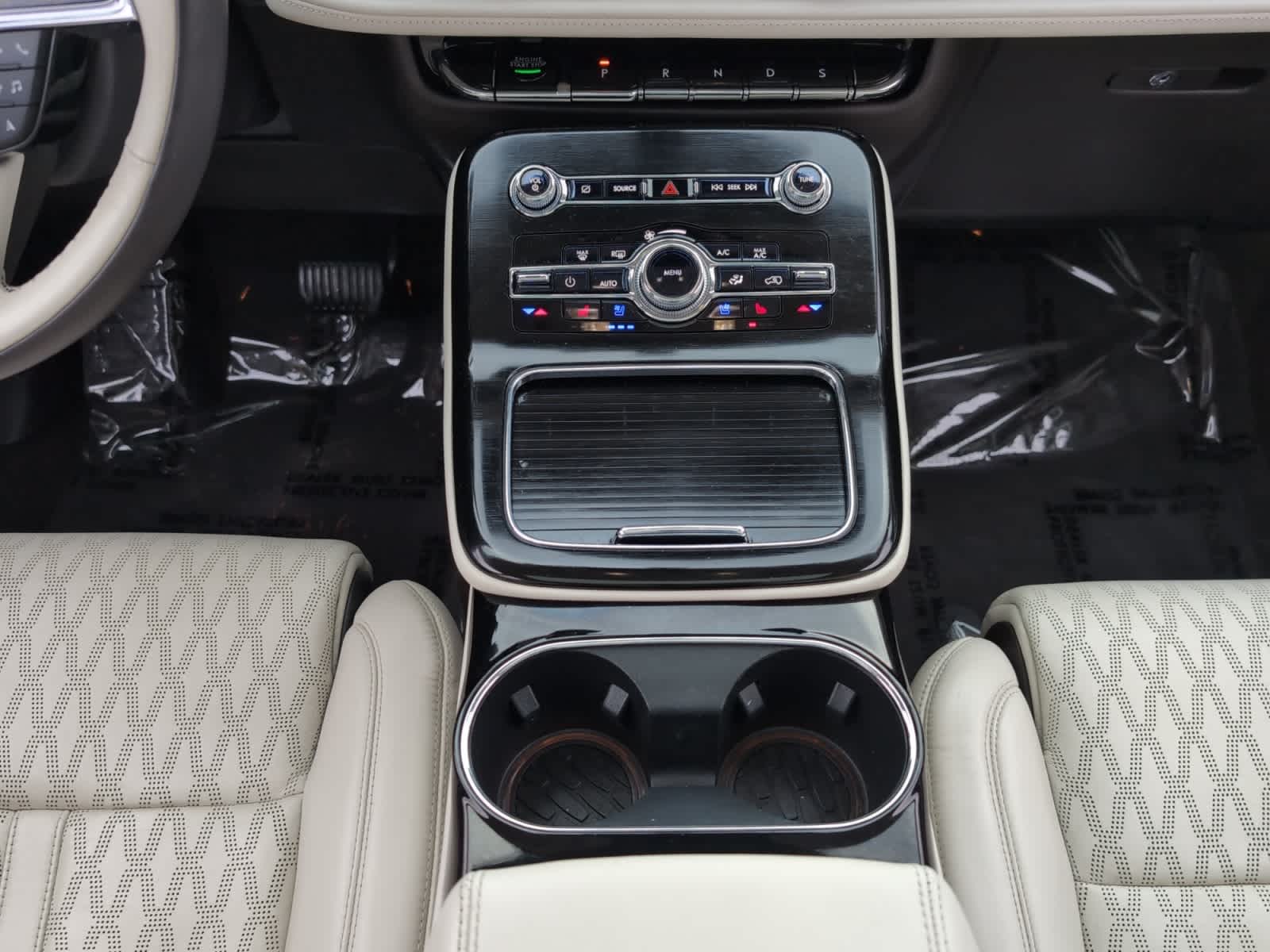 used 2021 Lincoln Nautilus car, priced at $28,998