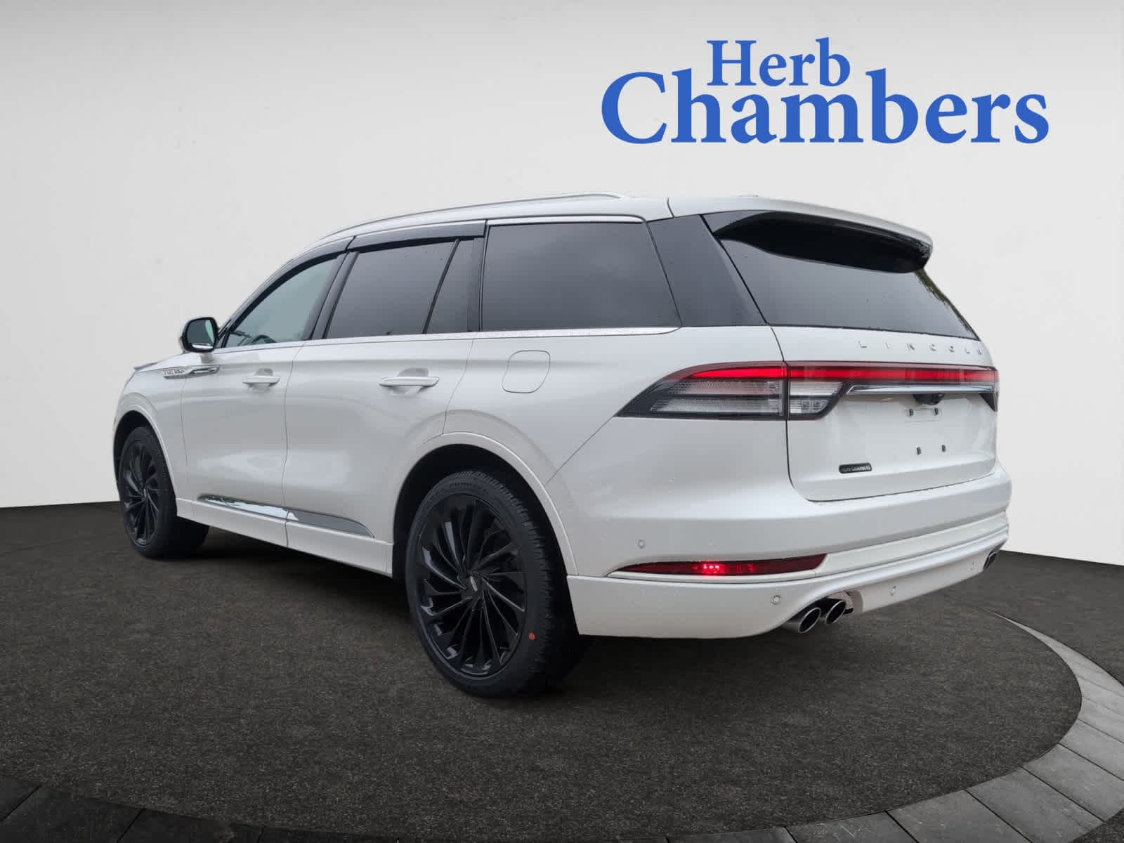 used 2021 Lincoln Aviator car, priced at $34,998