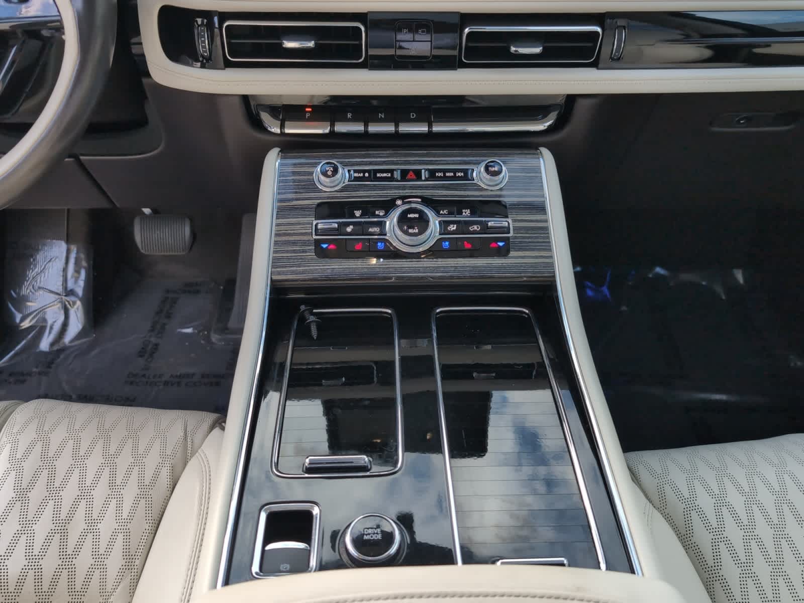 used 2020 Lincoln Aviator car, priced at $37,998