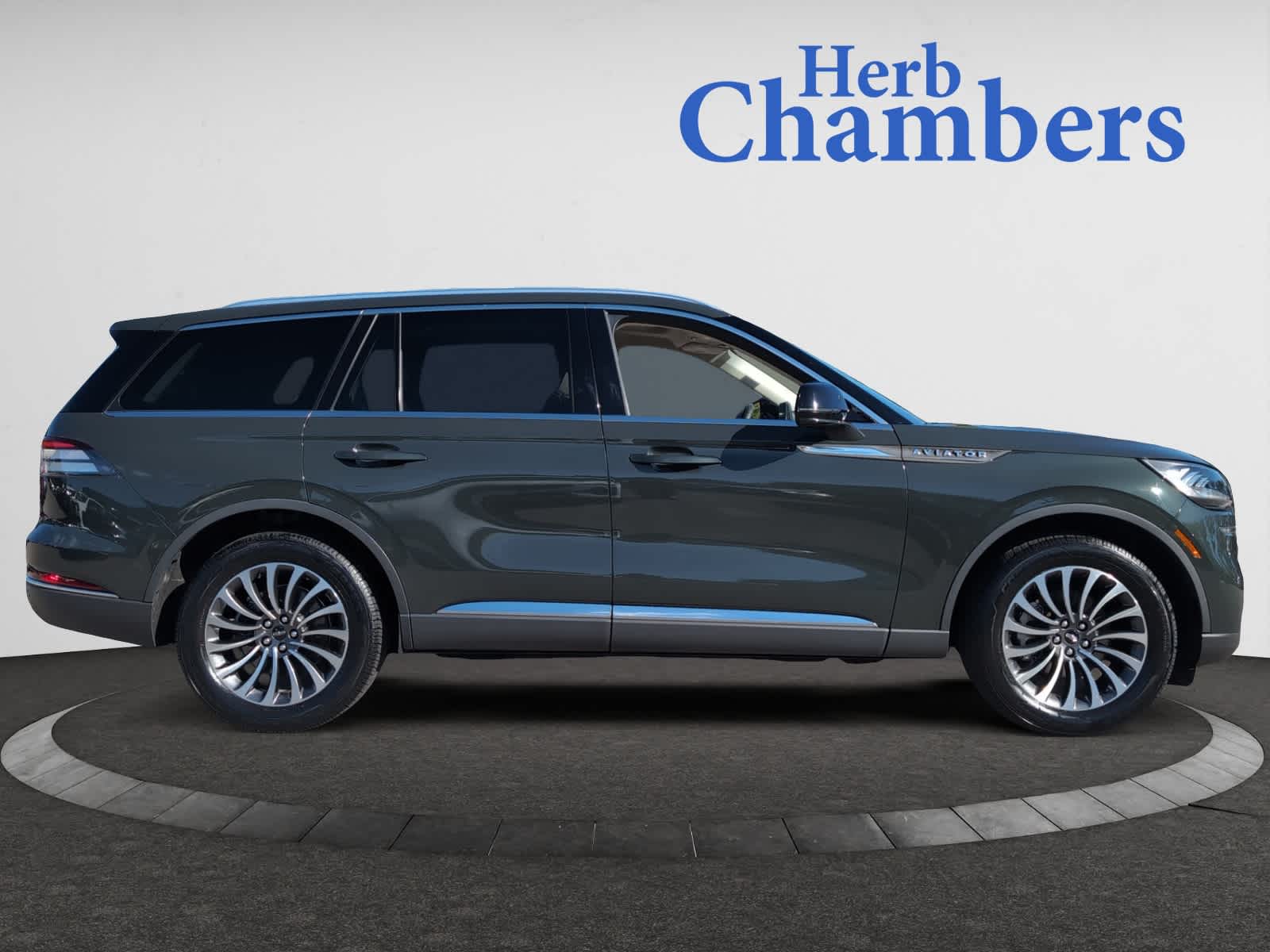 used 2022 Lincoln Aviator car, priced at $38,998