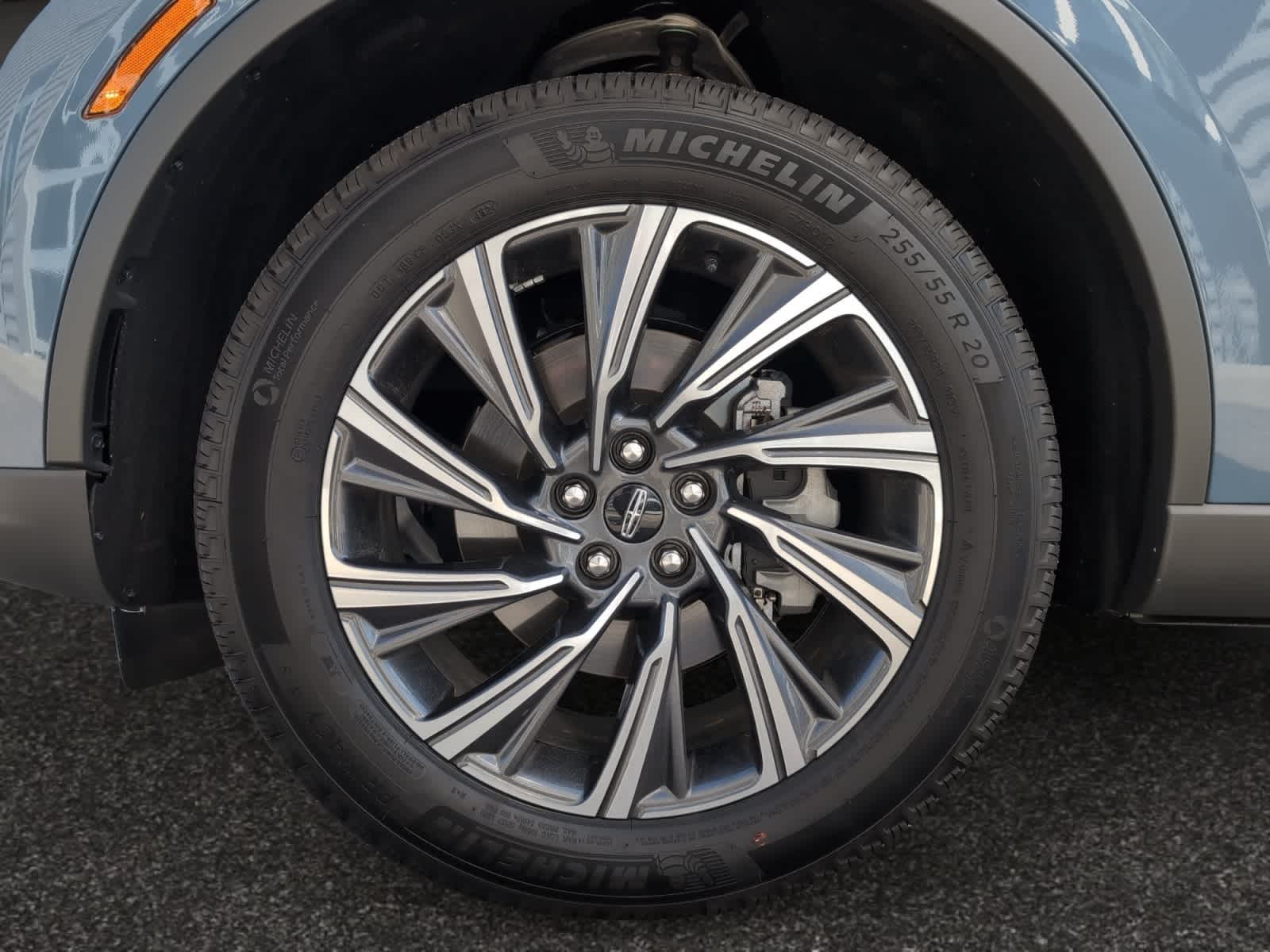 used 2025 Lincoln Aviator car, priced at $66,998