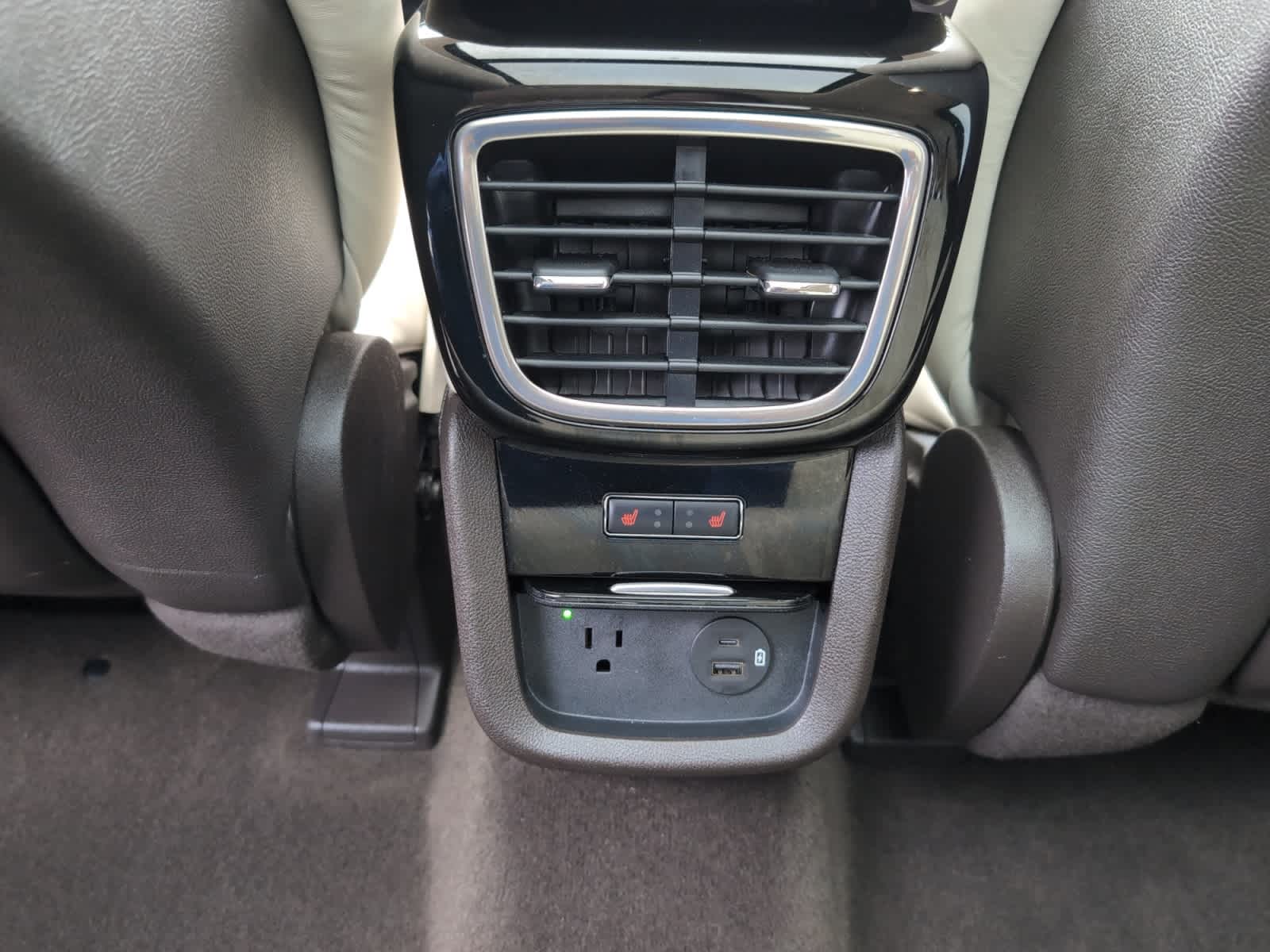 used 2021 Lincoln Nautilus car, priced at $28,998