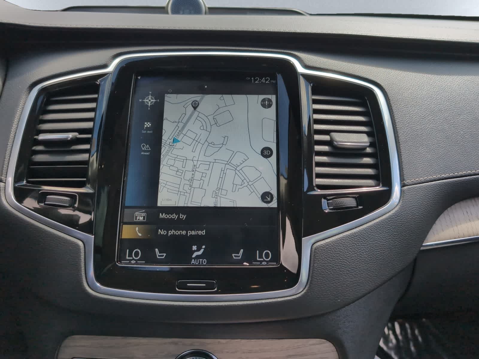 used 2022 Volvo XC90 car, priced at $37,798