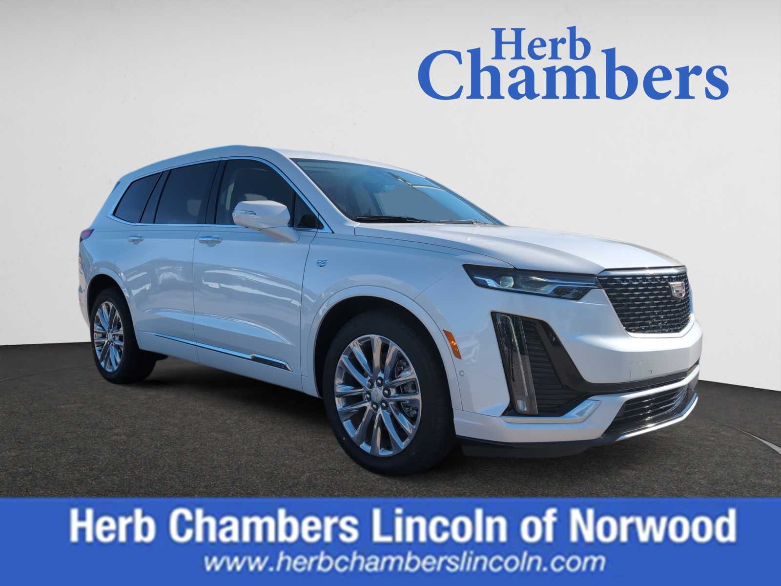 used 2022 Cadillac XT6 car, priced at $36,998