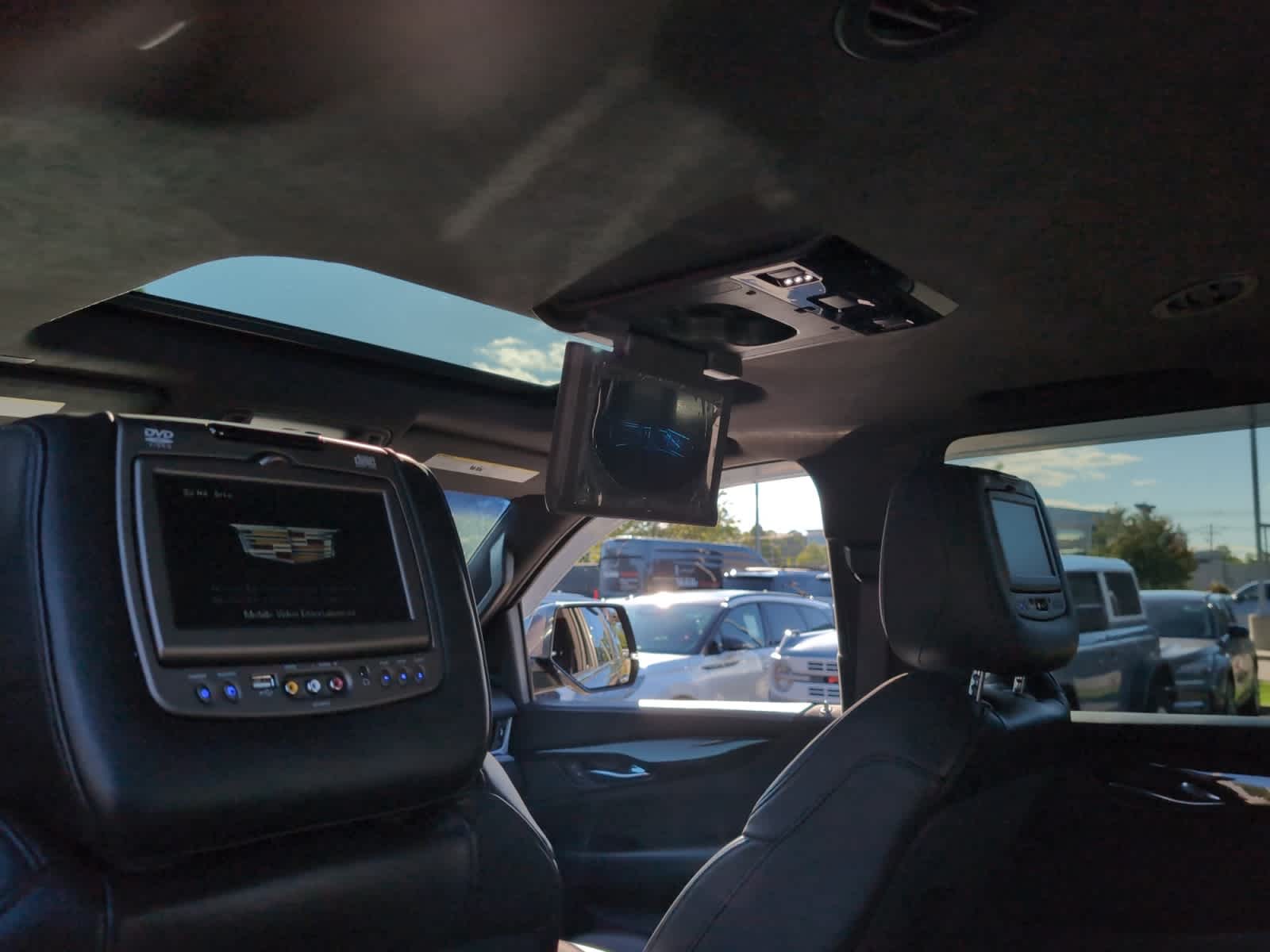 used 2017 Cadillac Escalade car, priced at $29,998