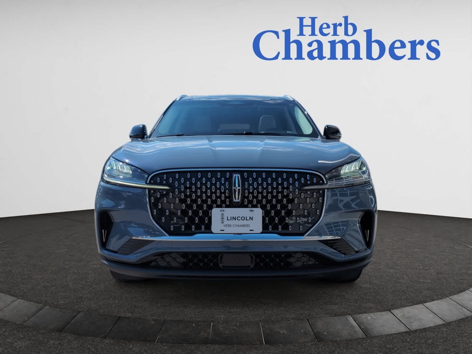 used 2025 Lincoln Aviator car, priced at $66,998