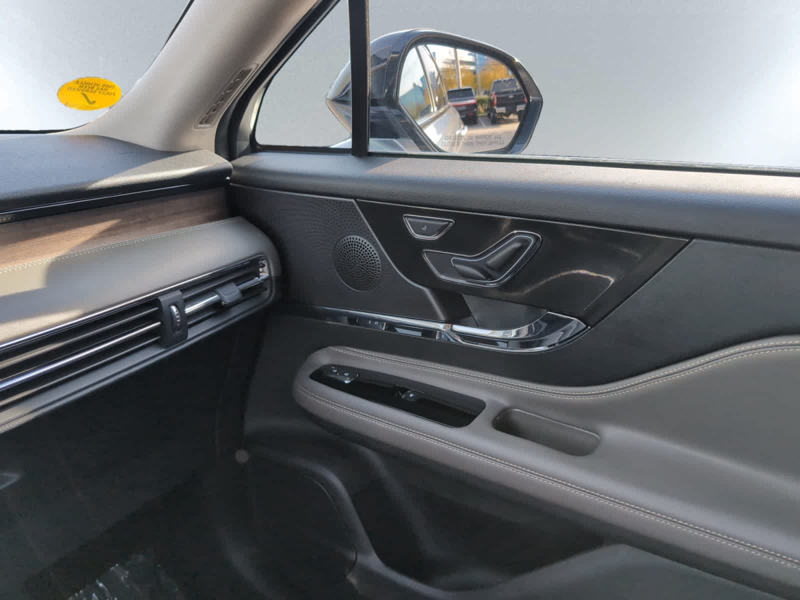 used 2024 Lincoln Corsair car, priced at $40,998