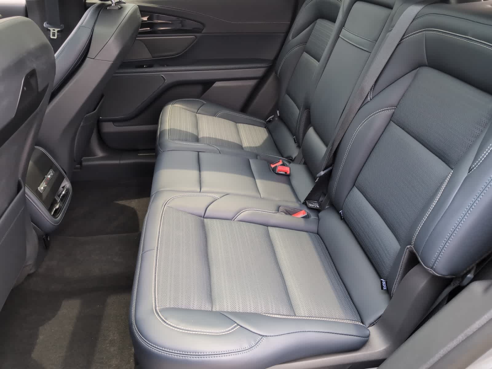 used 2024 Lincoln Nautilus car, priced at $55,798