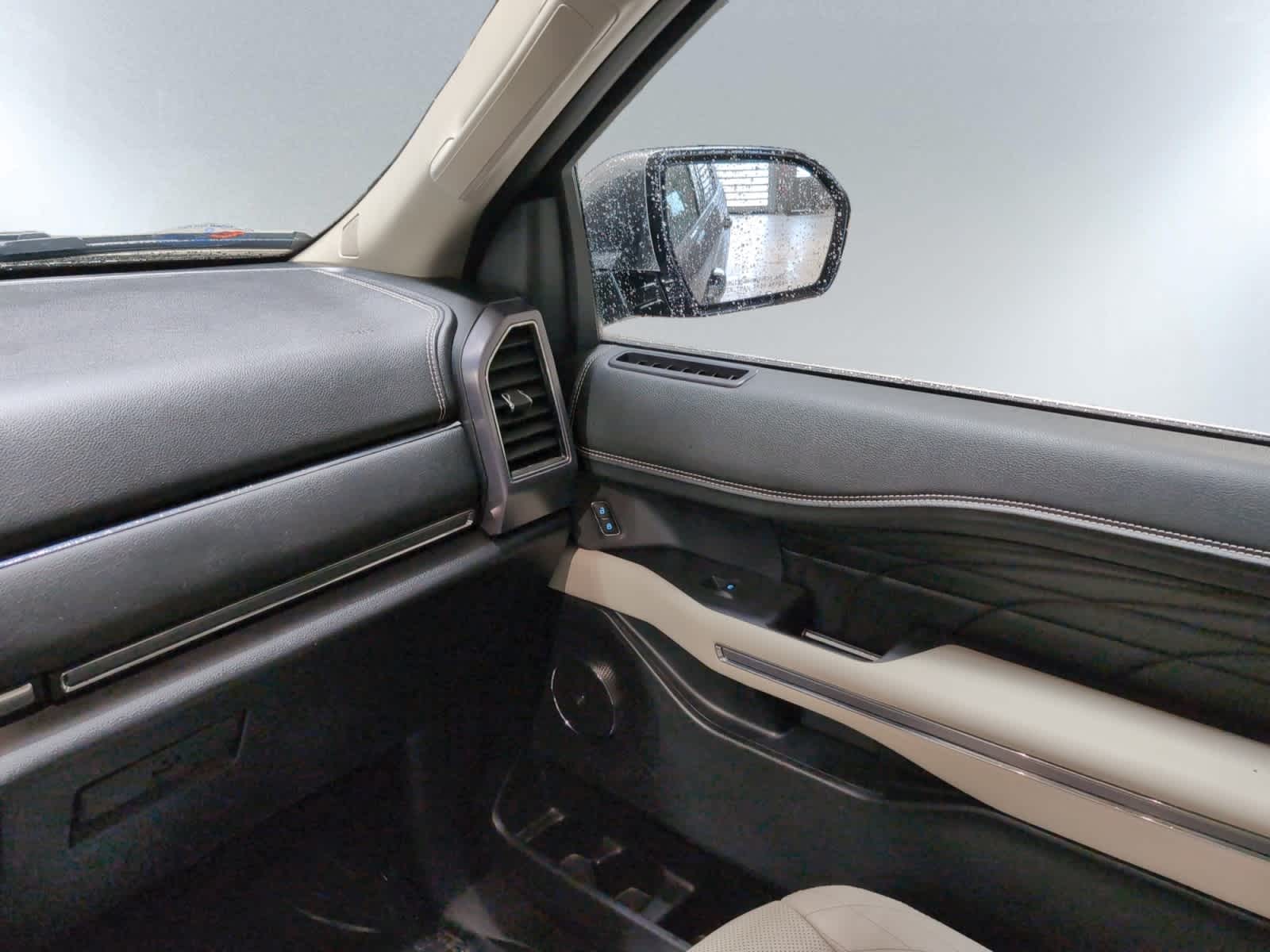used 2019 Ford Expedition car, priced at $34,998