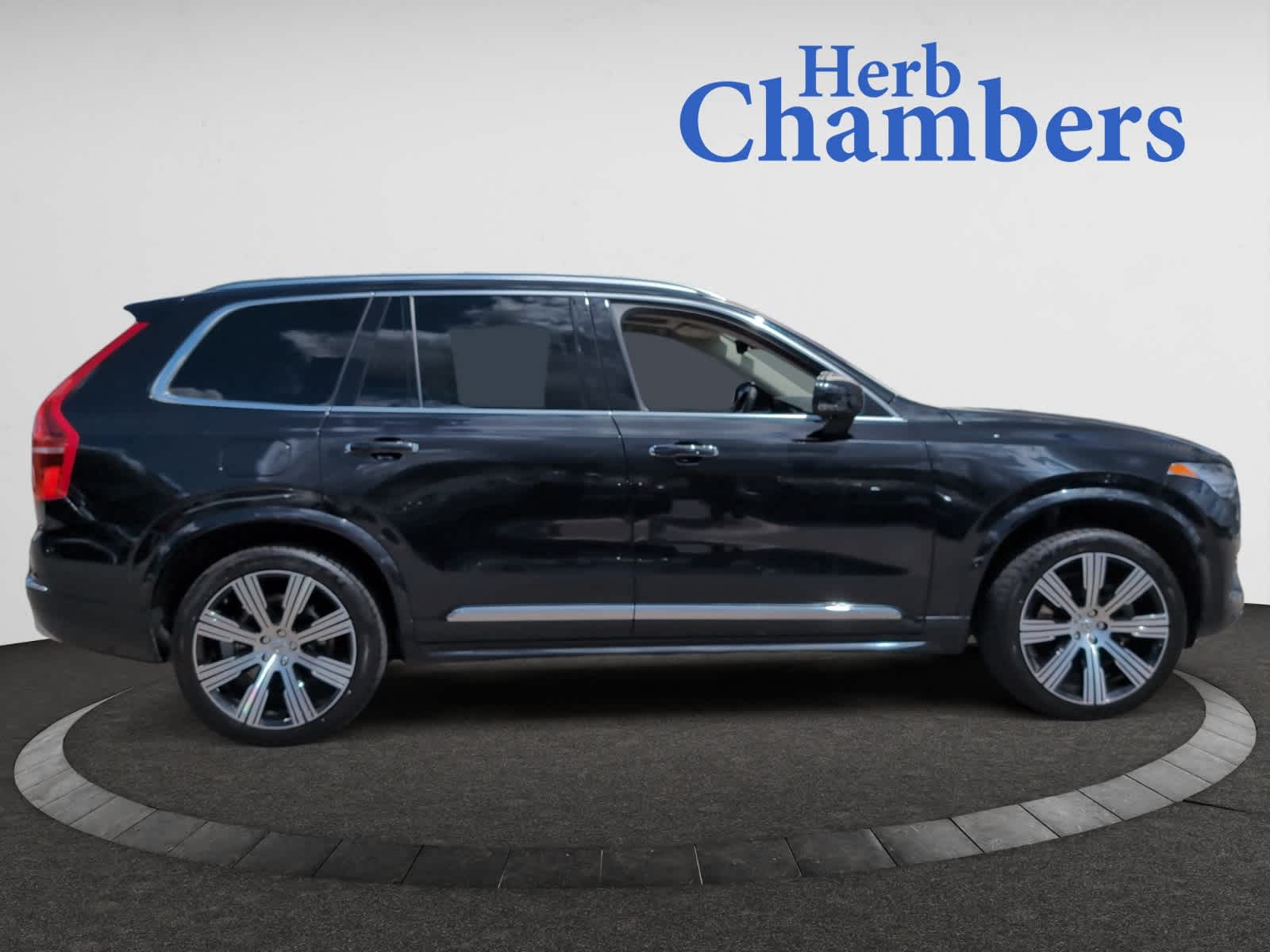 used 2022 Volvo XC90 car, priced at $37,798