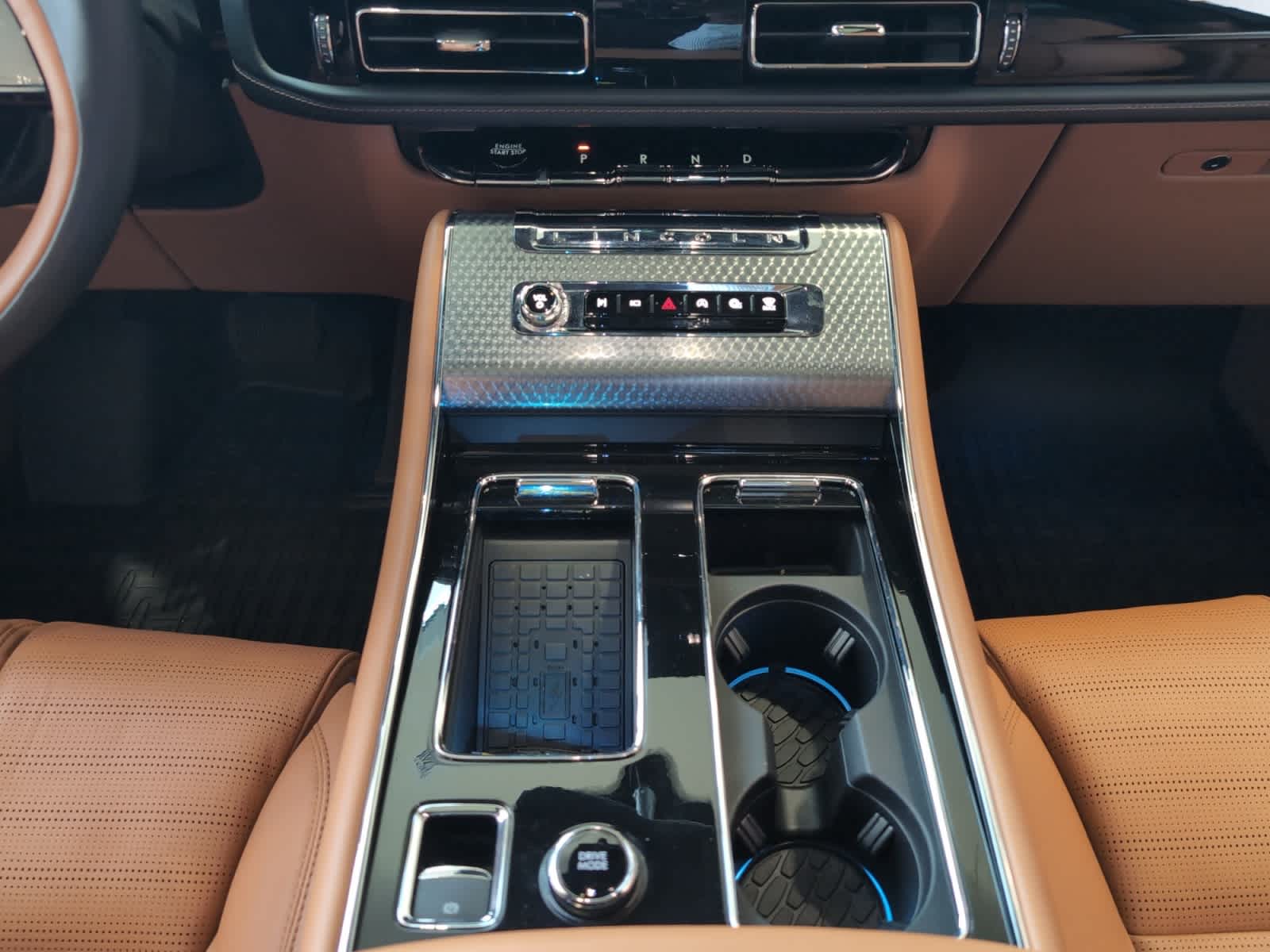 used 2025 Lincoln Aviator car, priced at $89,998