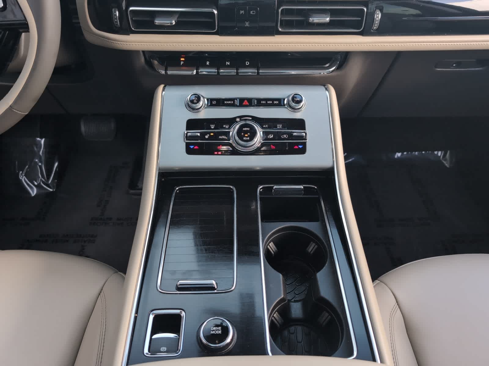 used 2023 Lincoln Aviator car, priced at $43,698