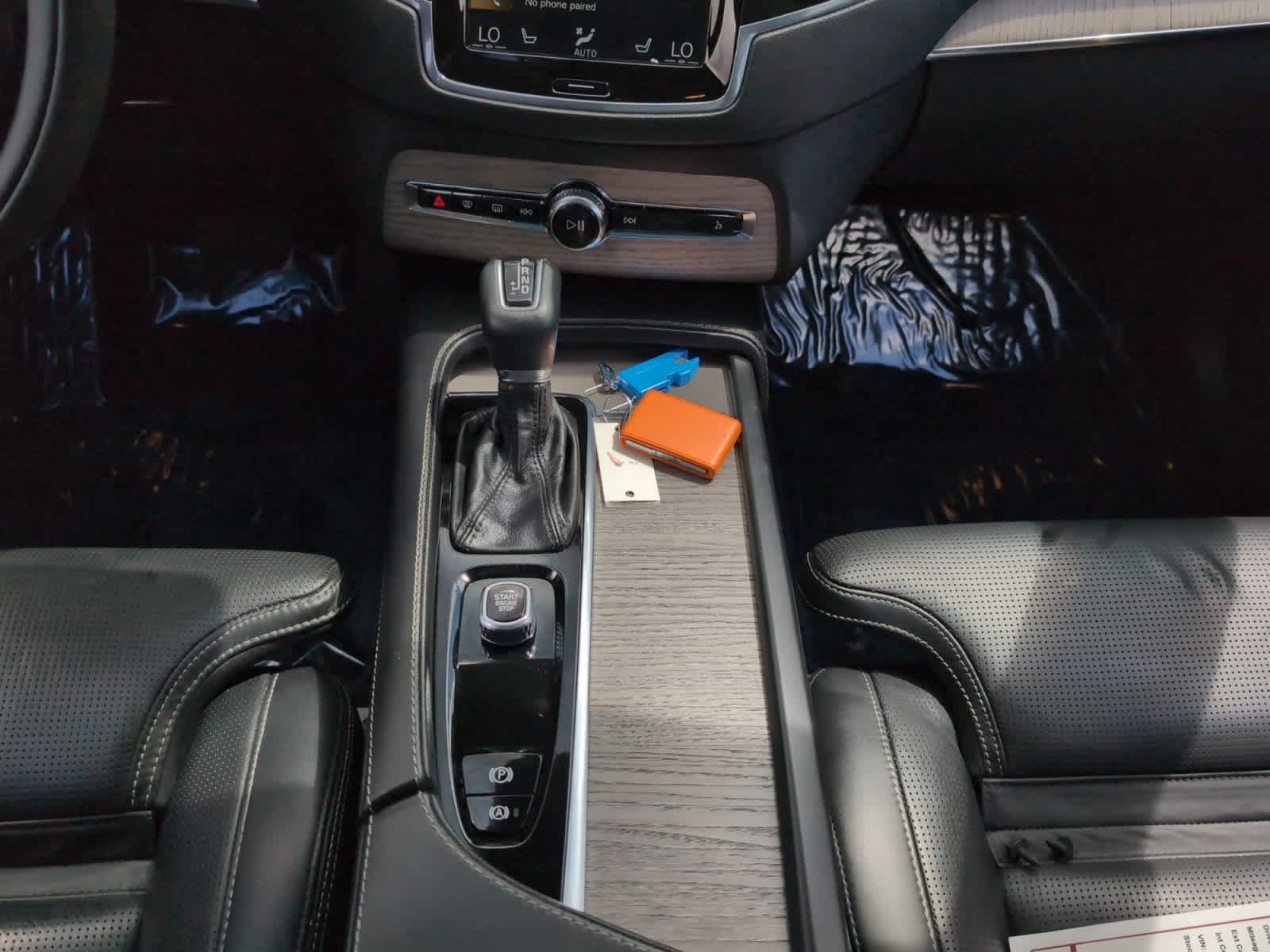 used 2022 Volvo XC90 car, priced at $37,798