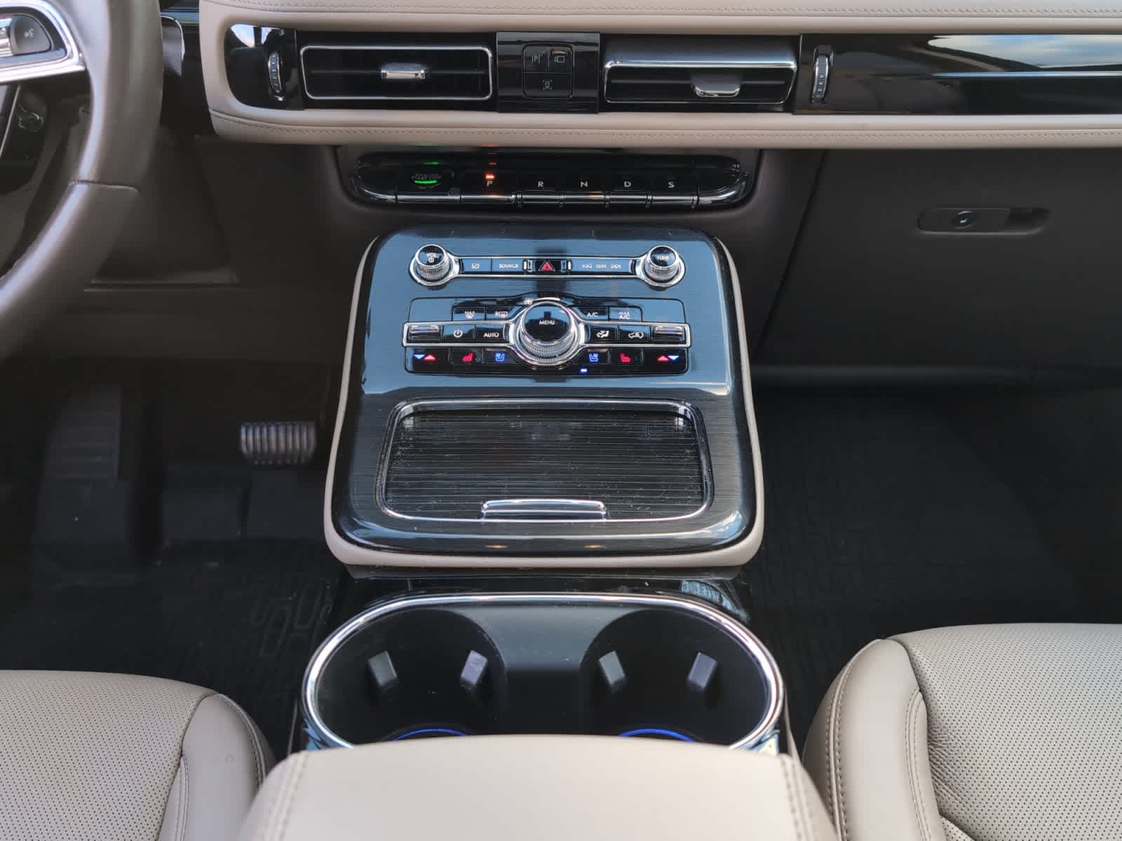 used 2023 Lincoln Nautilus car, priced at $33,998