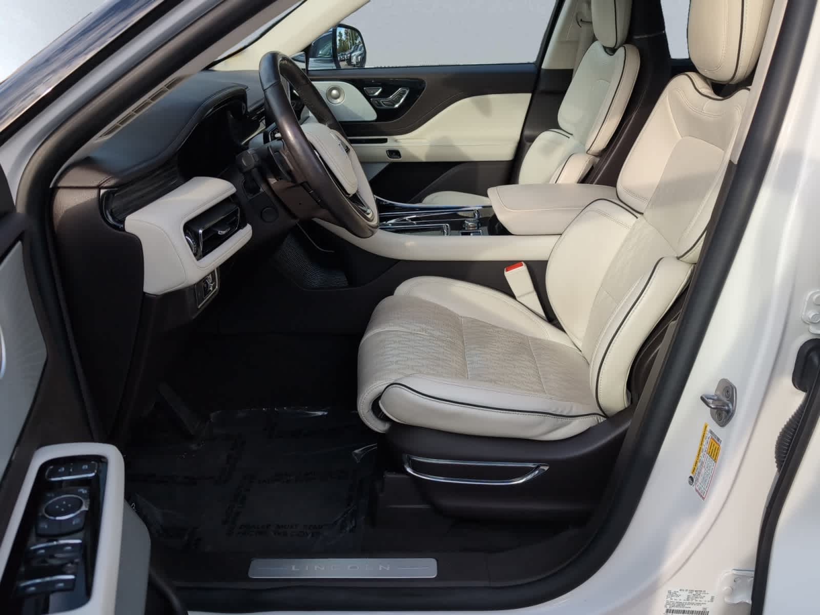 used 2020 Lincoln Aviator car, priced at $37,998