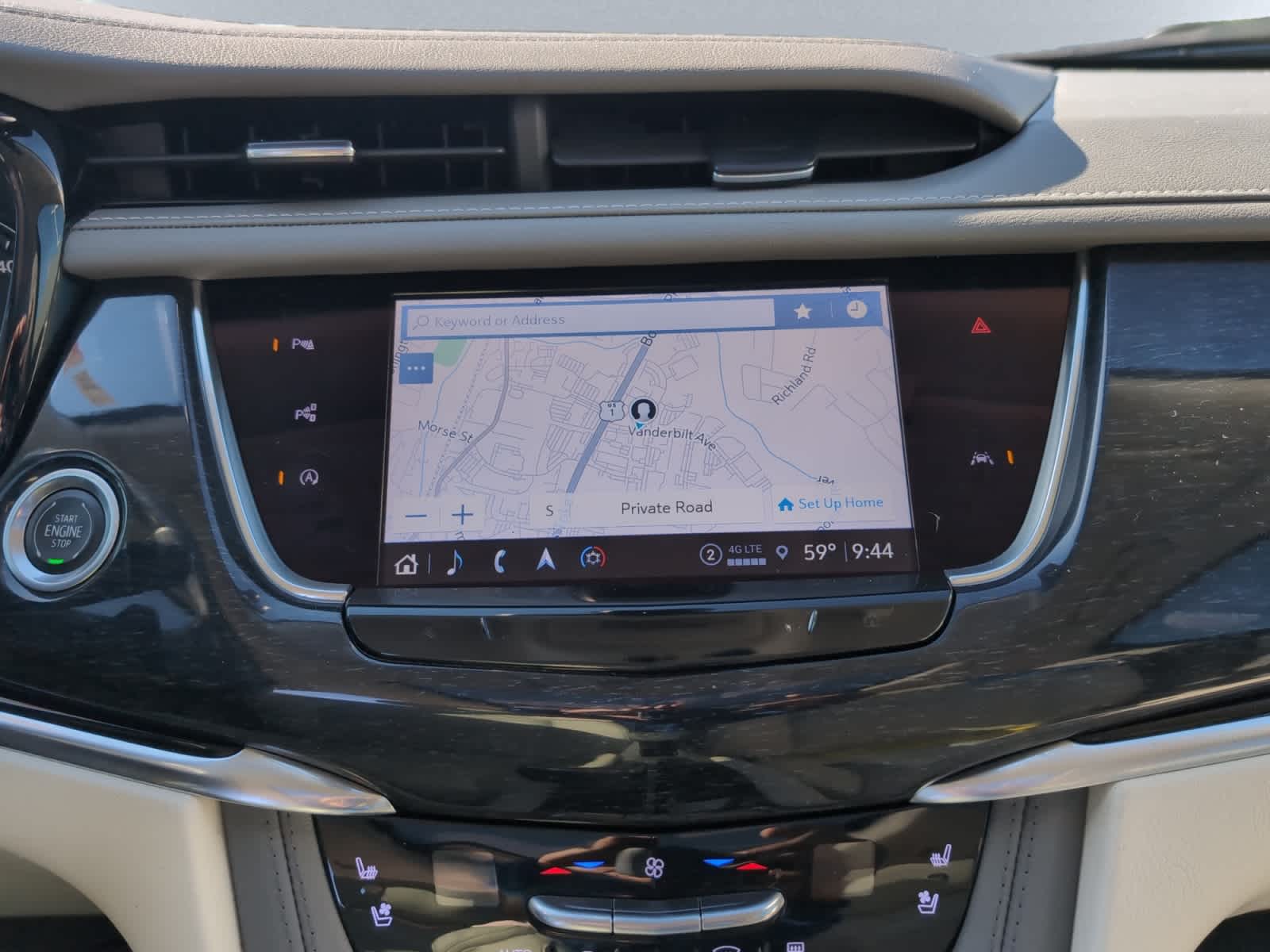 used 2022 Cadillac XT6 car, priced at $36,998