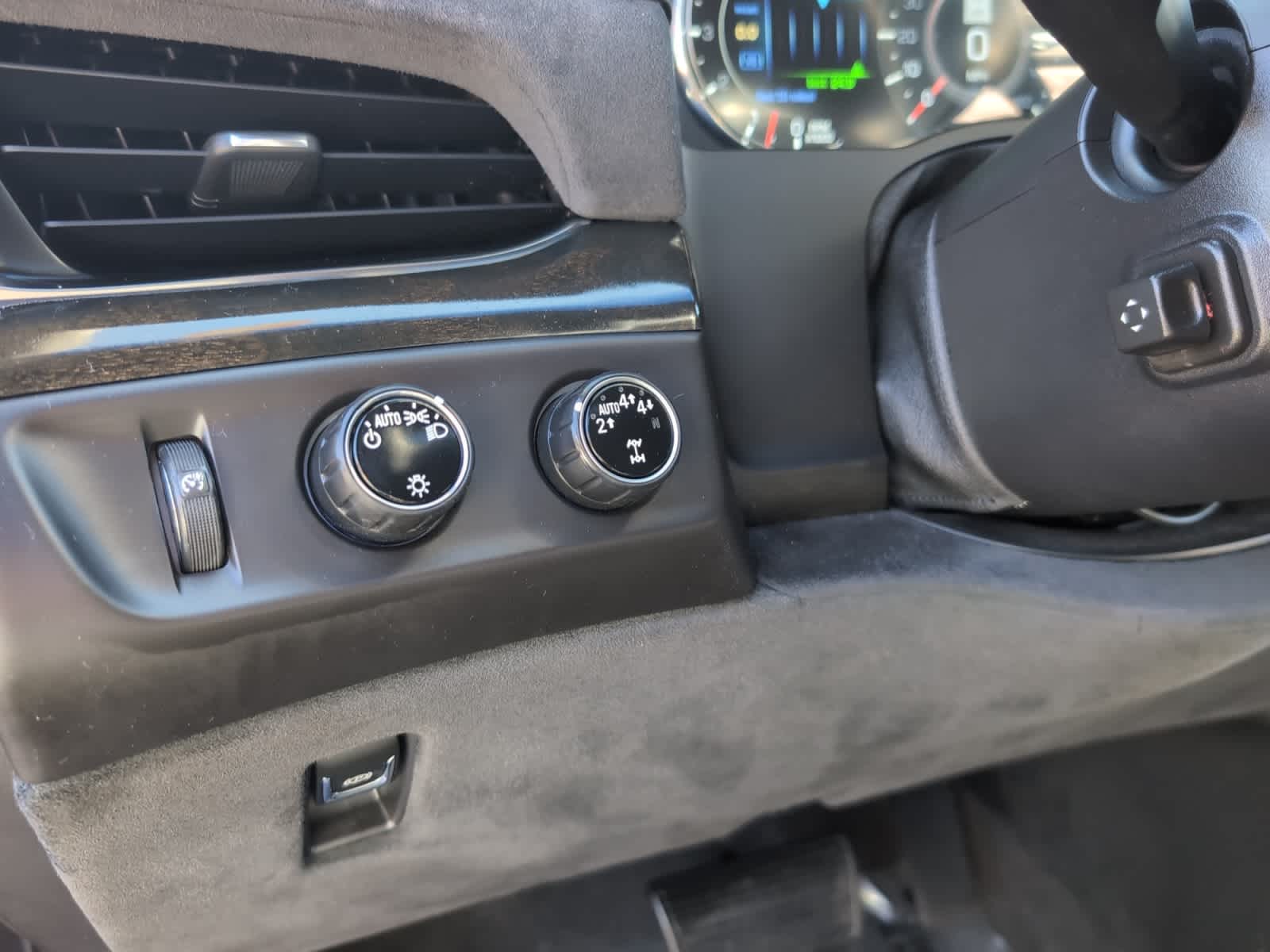 used 2017 Cadillac Escalade car, priced at $29,998