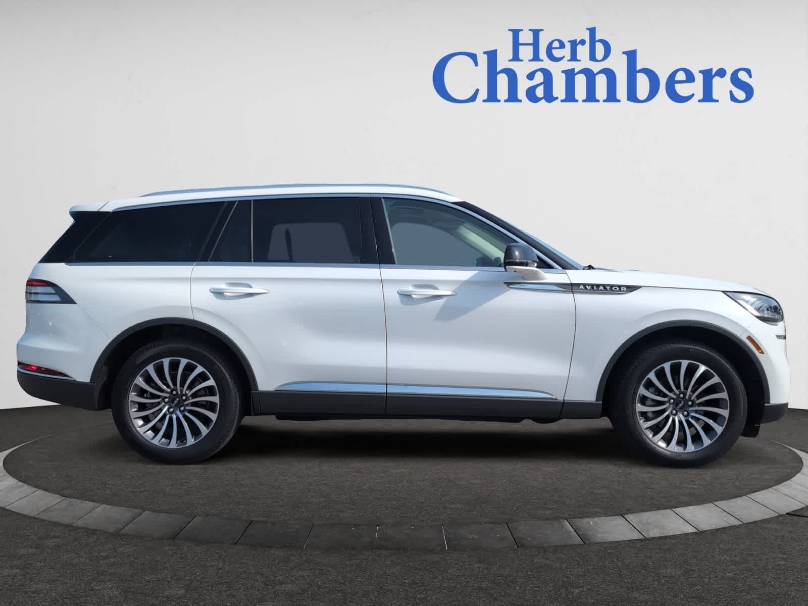 used 2023 Lincoln Aviator car, priced at $47,998
