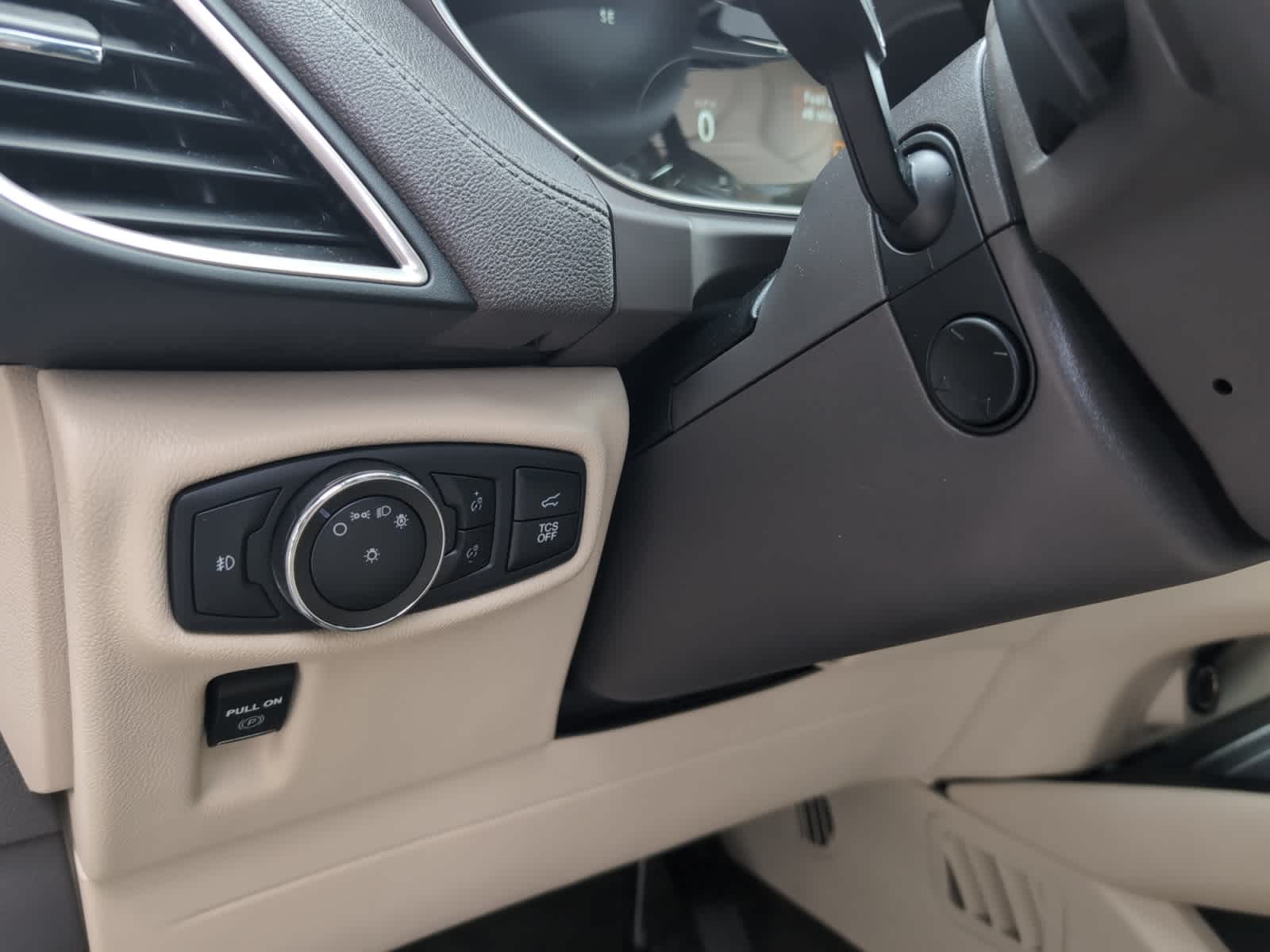 used 2020 Lincoln Nautilus car, priced at $27,998