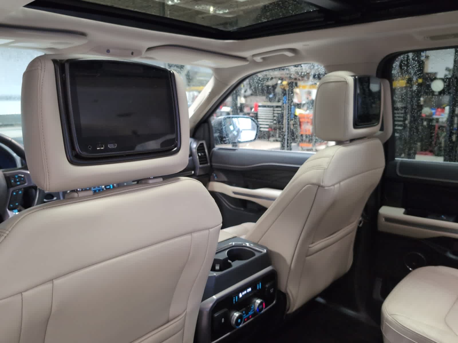 used 2019 Ford Expedition car, priced at $34,998