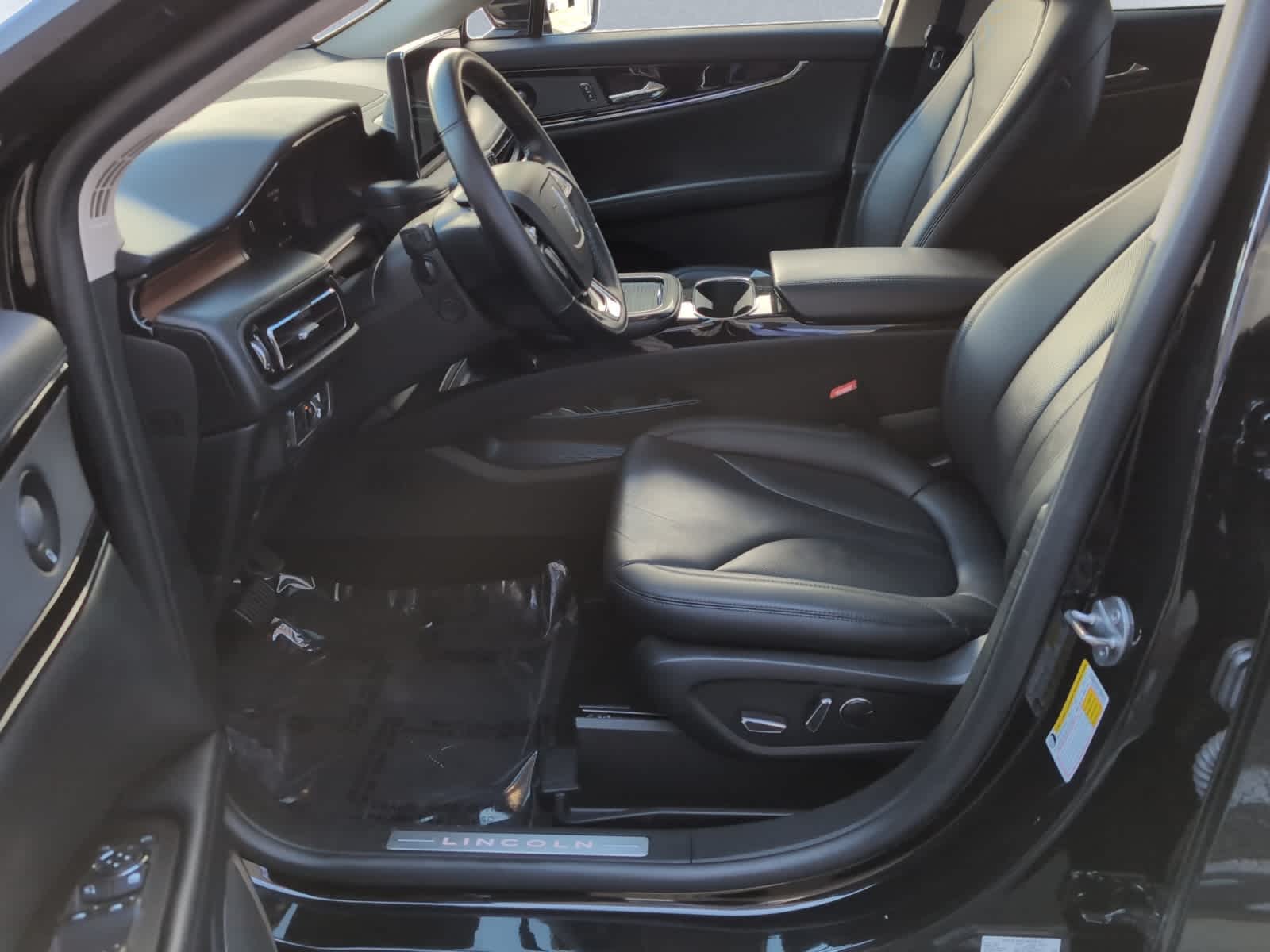 used 2021 Lincoln Nautilus car, priced at $32,998