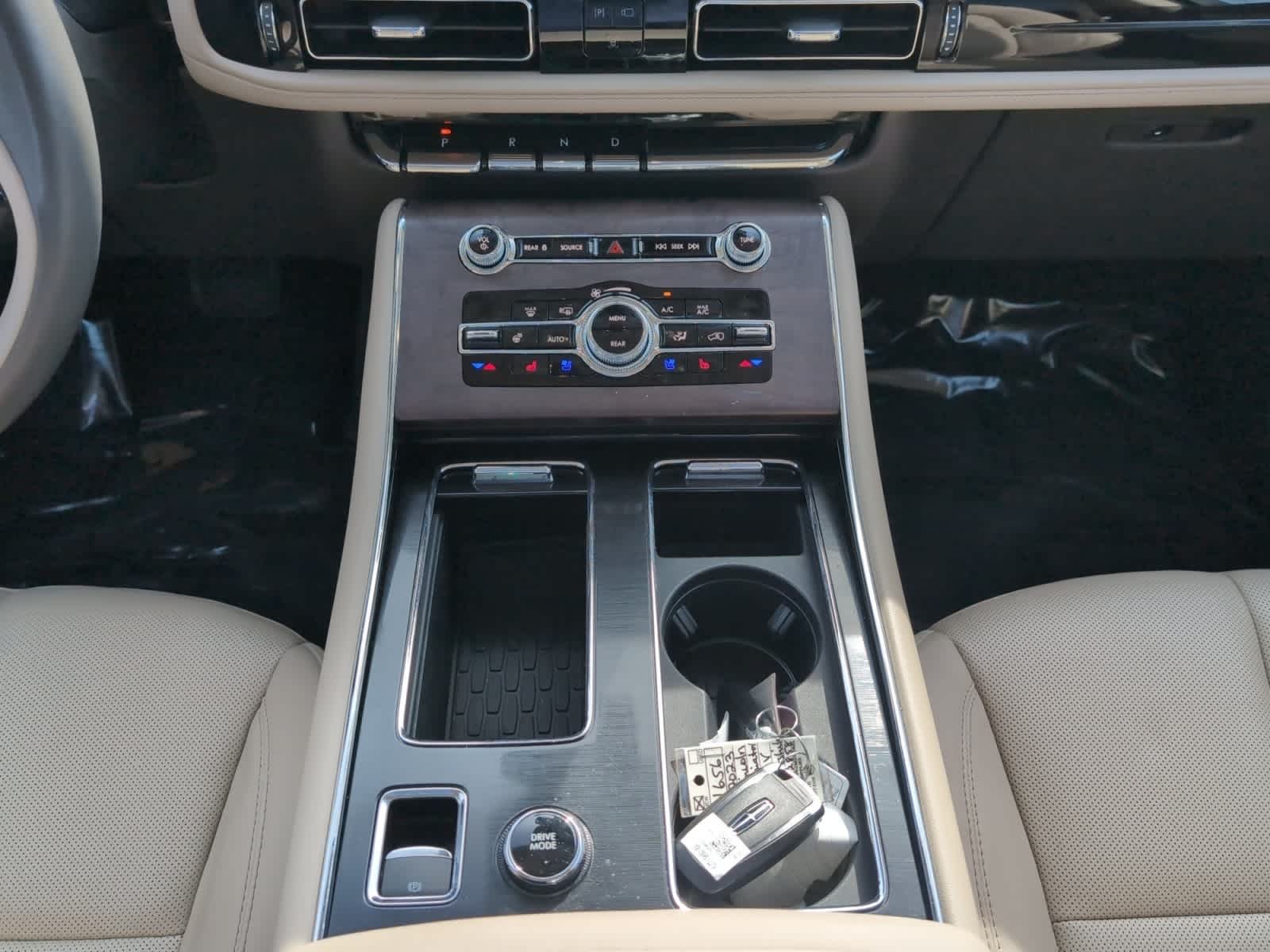 used 2023 Lincoln Aviator car, priced at $47,998