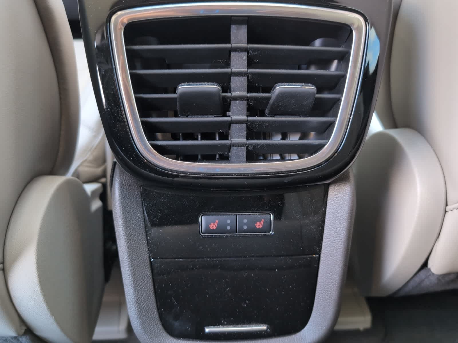 used 2023 Lincoln Nautilus car, priced at $33,998