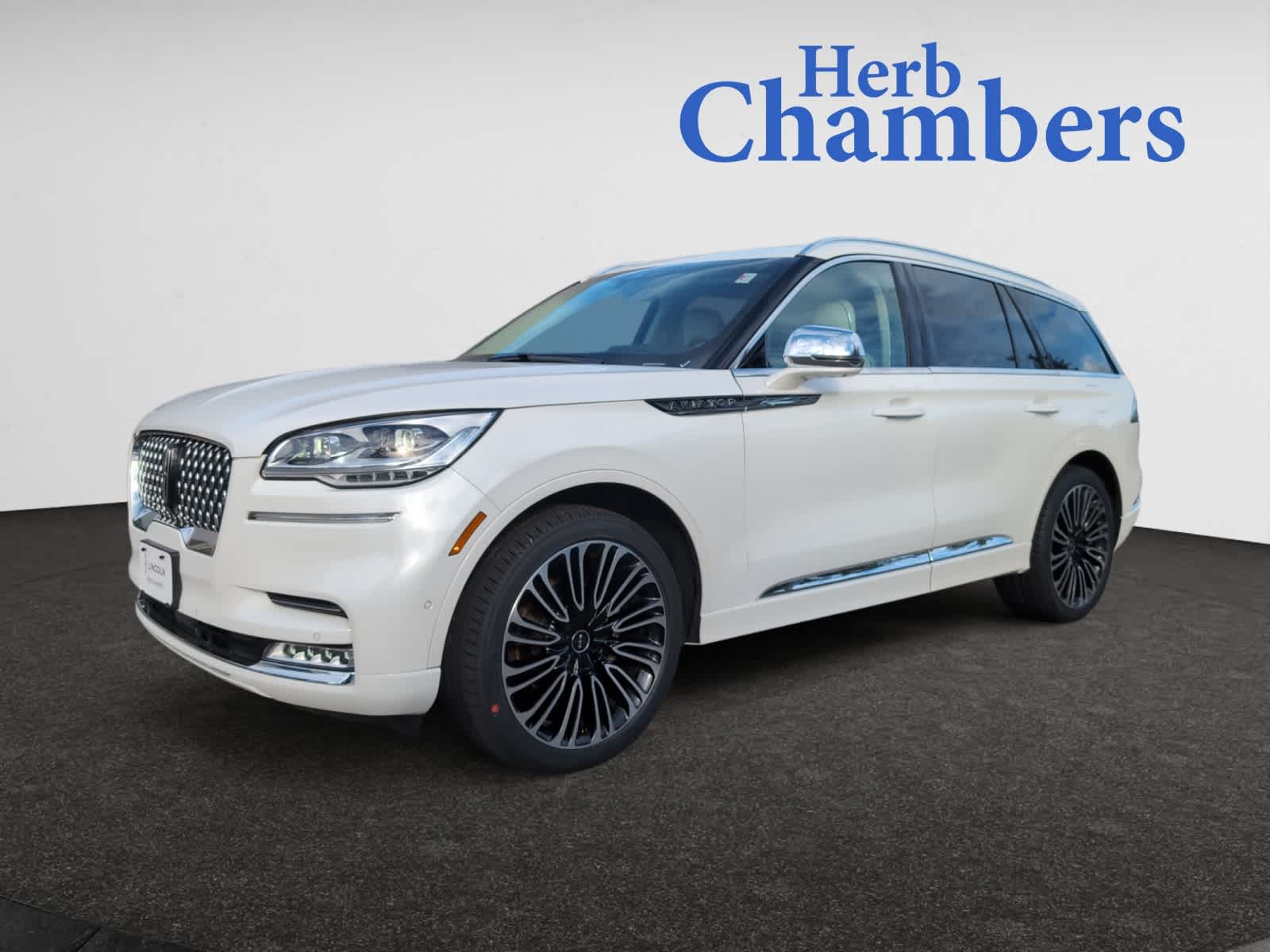 used 2020 Lincoln Aviator car, priced at $37,998