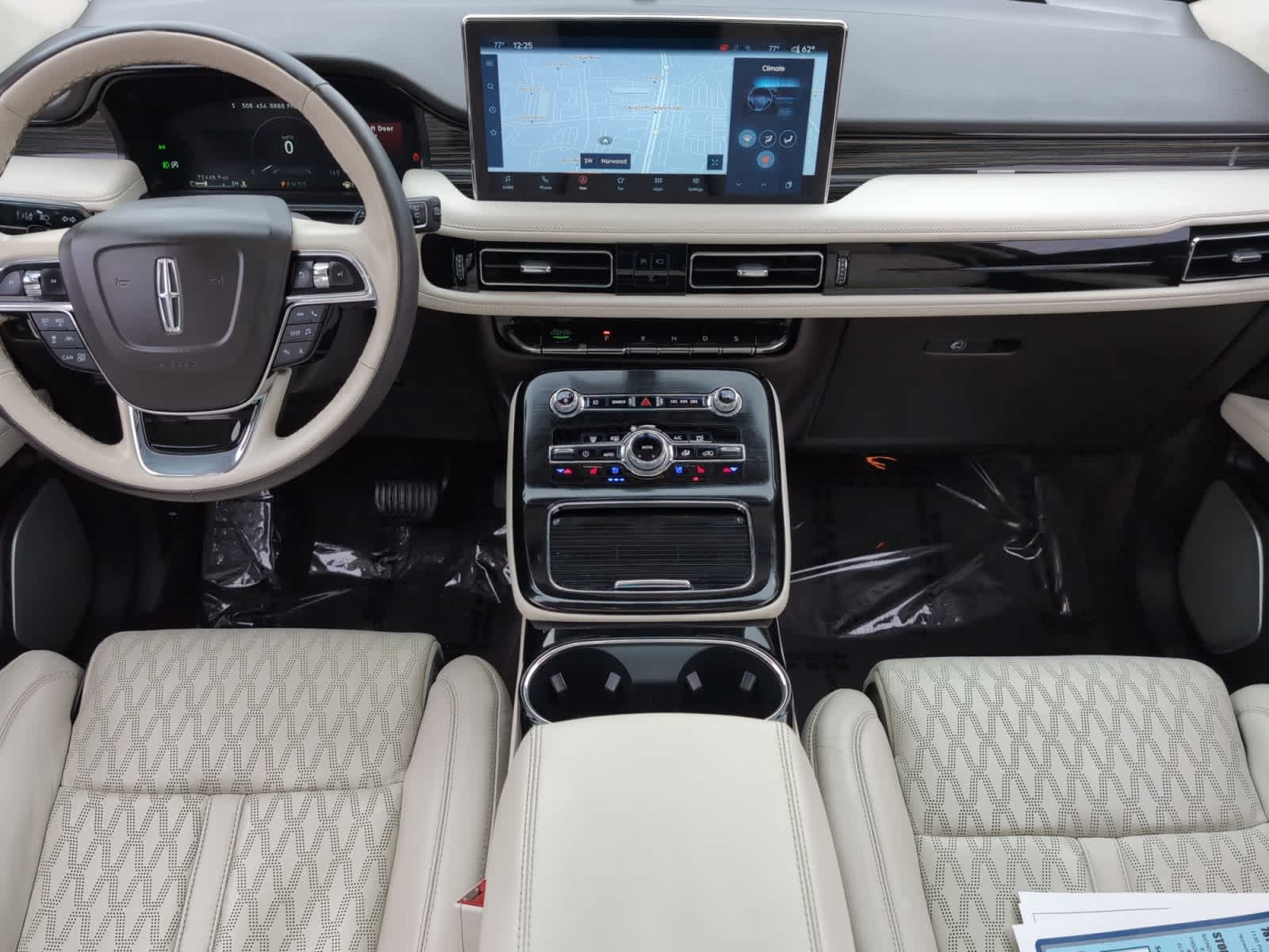 used 2021 Lincoln Nautilus car, priced at $28,998