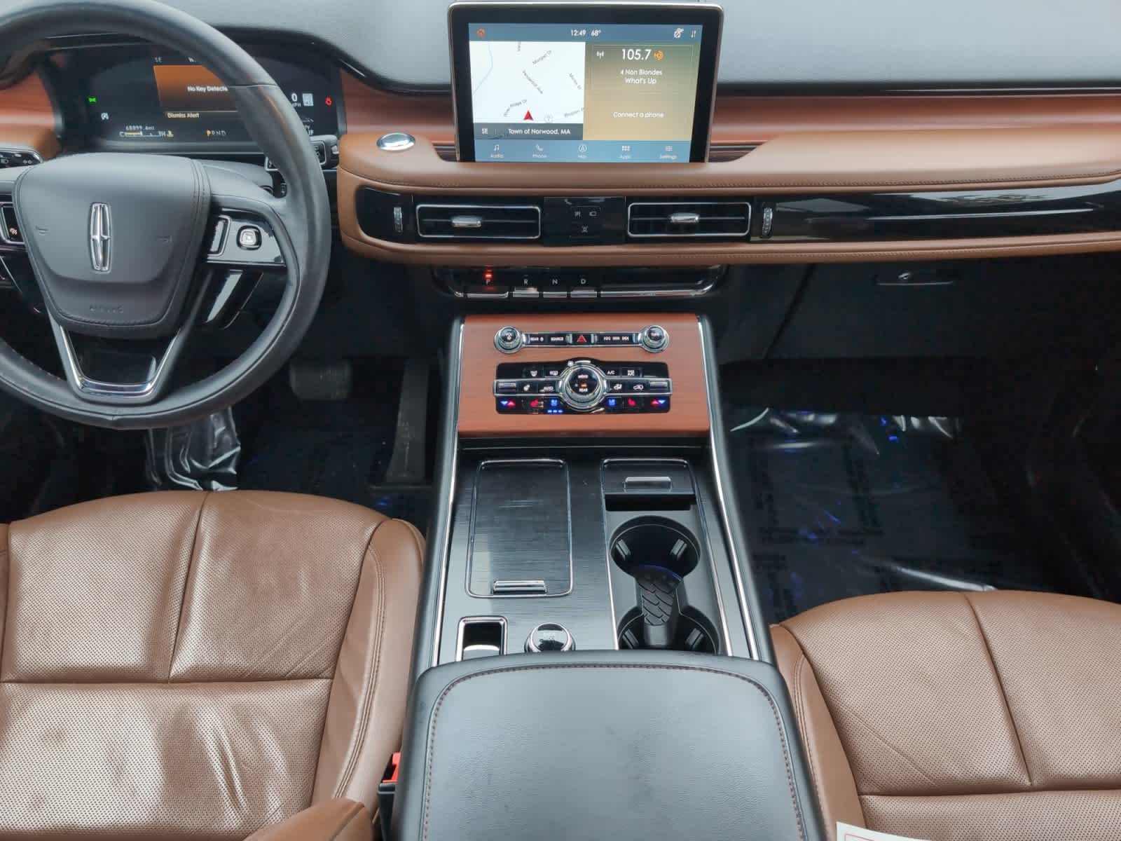 used 2021 Lincoln Aviator car, priced at $34,998