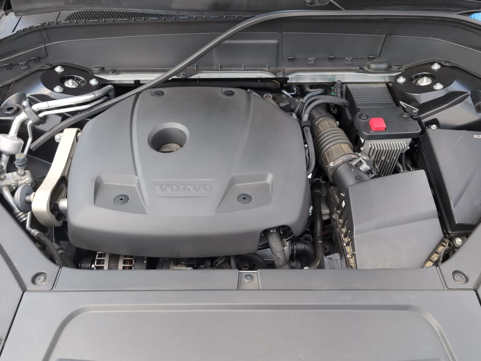 used 2022 Volvo XC90 car, priced at $37,798