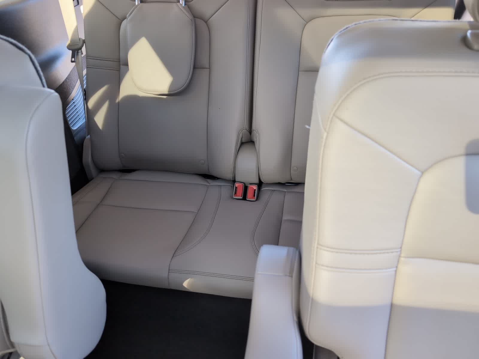 used 2022 Lincoln Aviator car, priced at $34,598