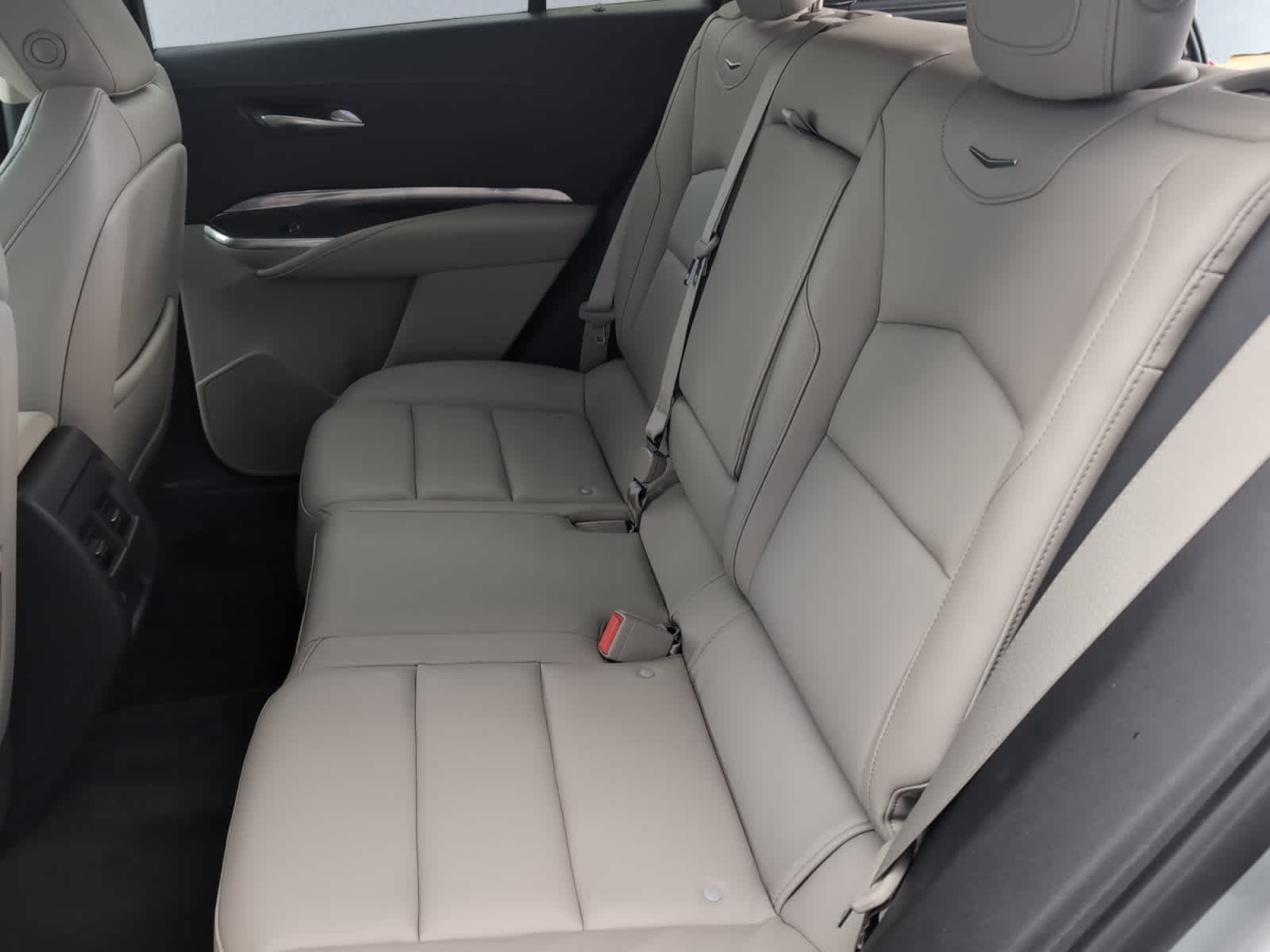 used 2020 Cadillac XT4 car, priced at $22,998