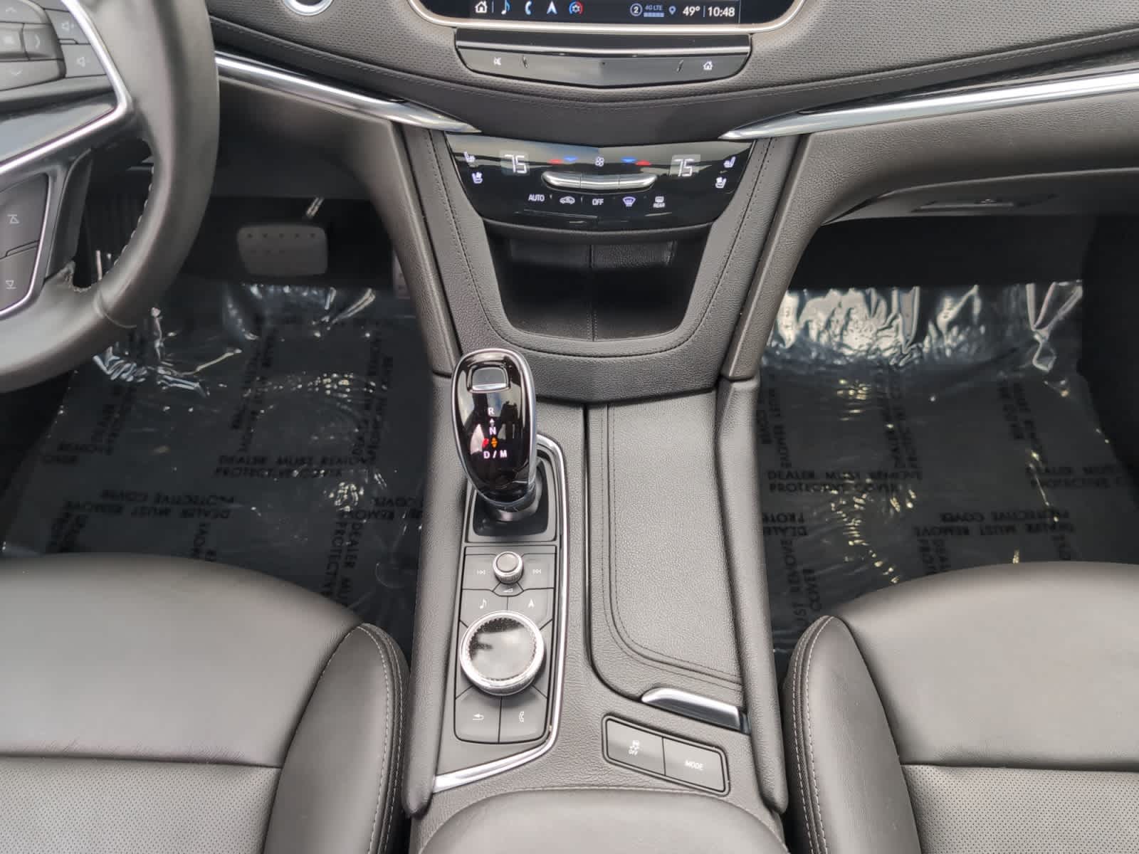 used 2022 Cadillac XT5 car, priced at $36,998