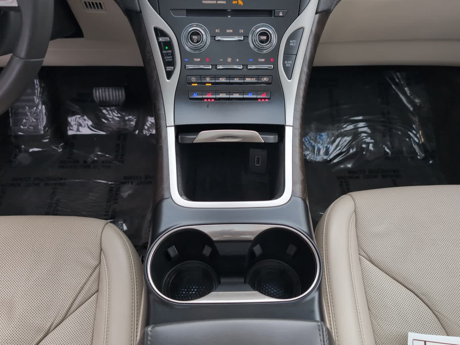 used 2020 Lincoln Nautilus car, priced at $27,998