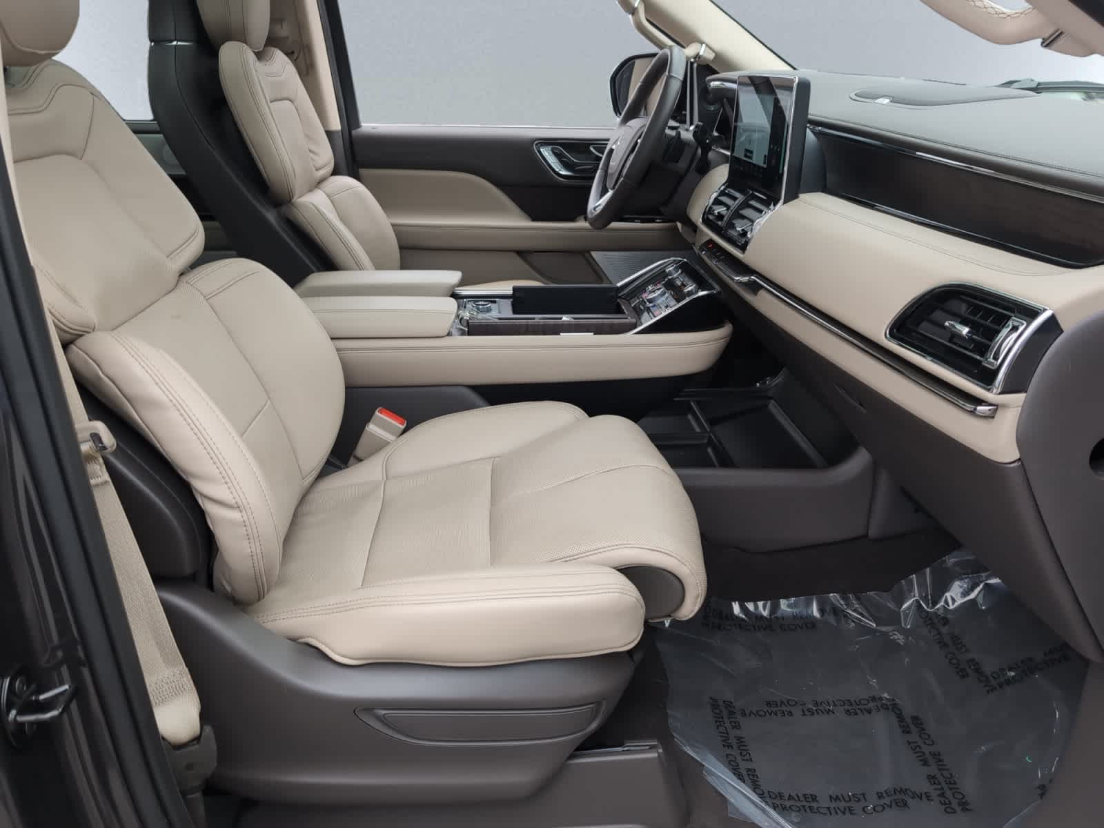 used 2023 Lincoln Navigator car, priced at $56,998