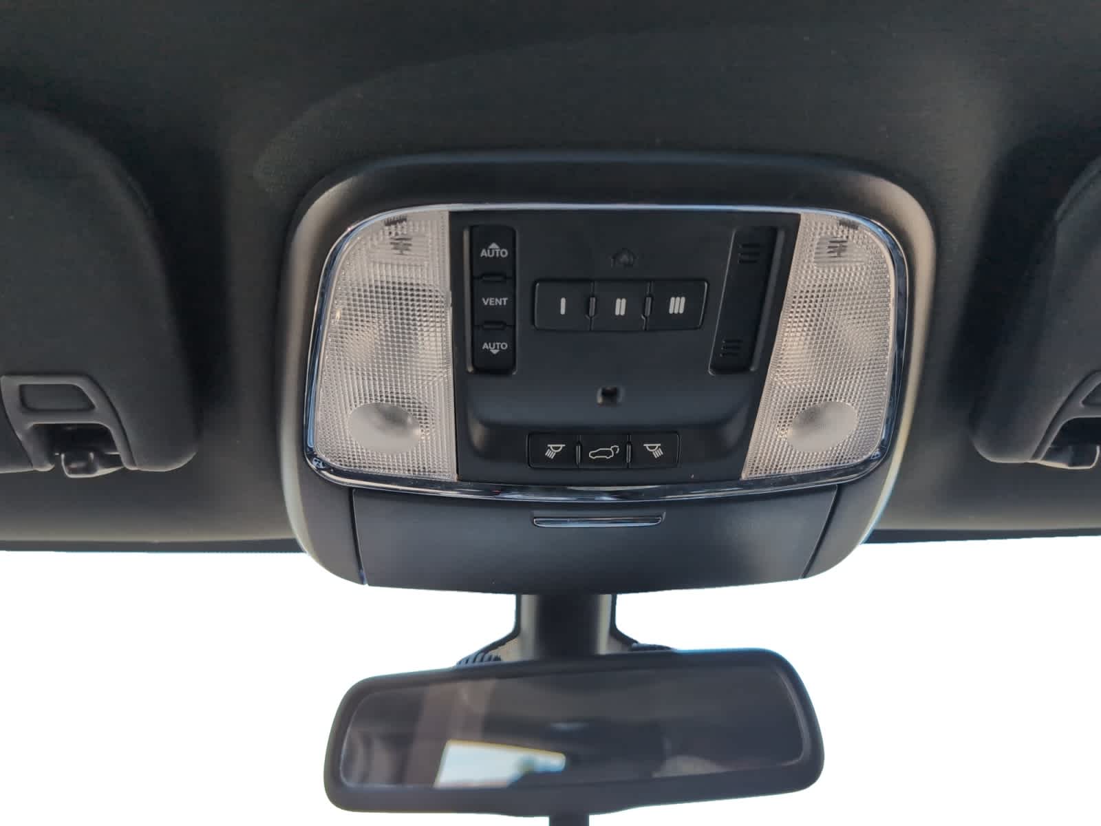 used 2014 Jeep Grand Cherokee car, priced at $8,898