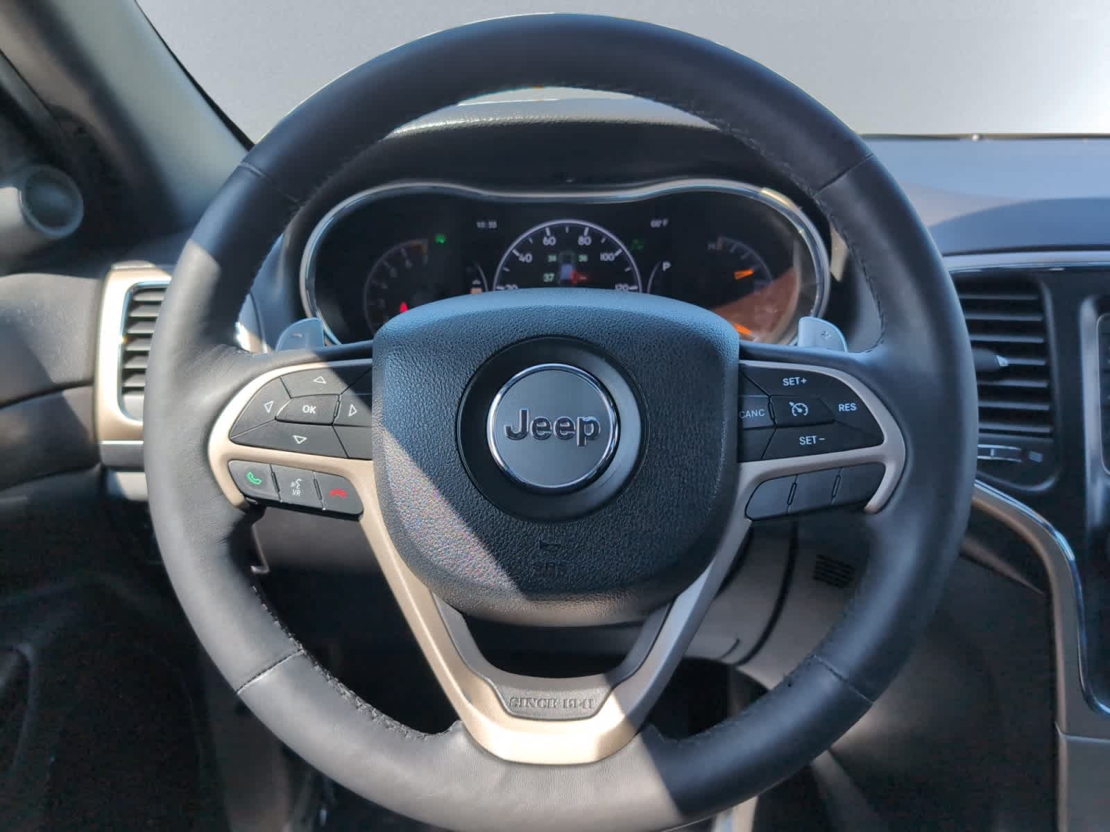 used 2014 Jeep Grand Cherokee car, priced at $8,898